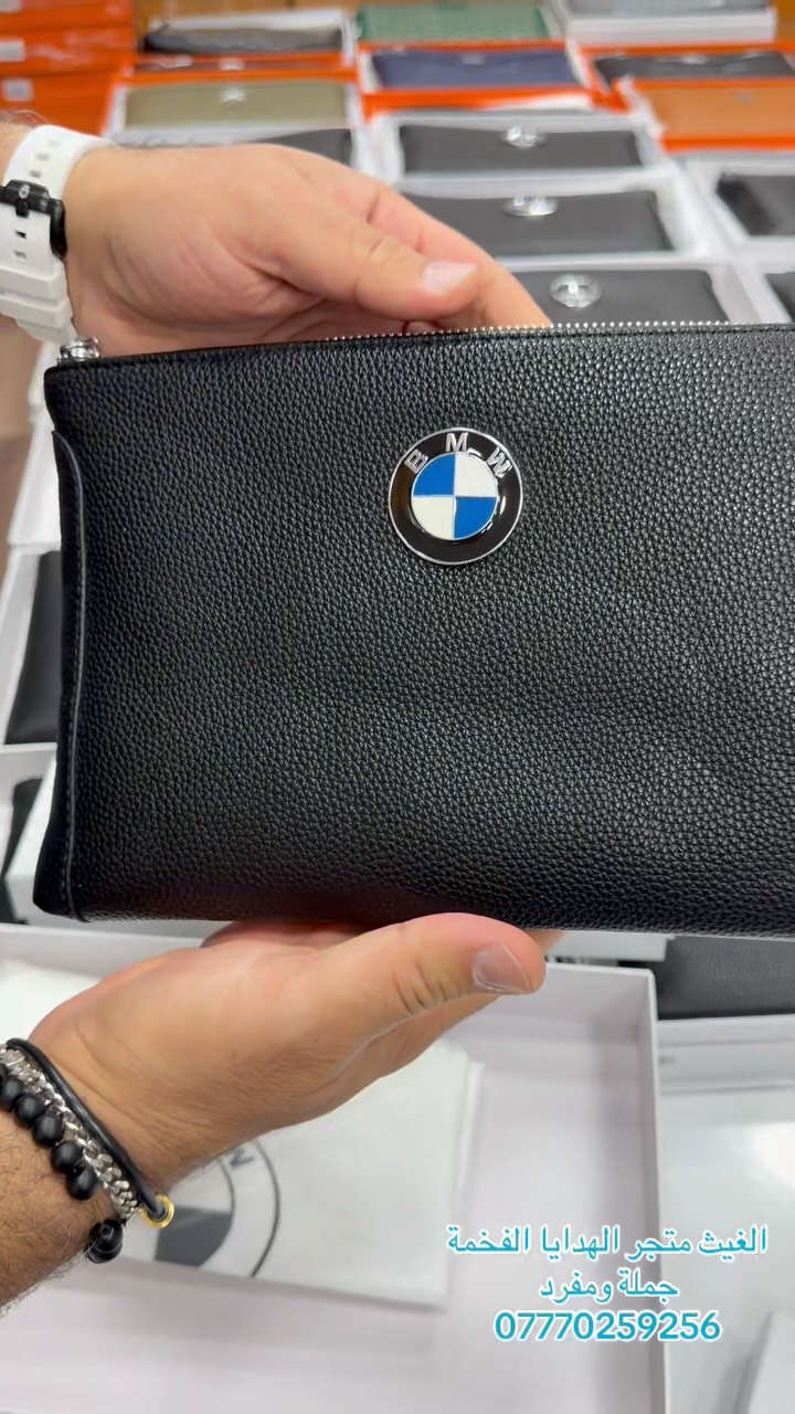 #الغيث_متجر_الهدايا_الفخمة #ساعات #مارسيدس #bmw #الشعب_الصيني_ماله_حل😂😂

نص مكتوب في الصور:
- الغيث متجر الهدايا الفخمة
- جملة ومفرد
- ***********