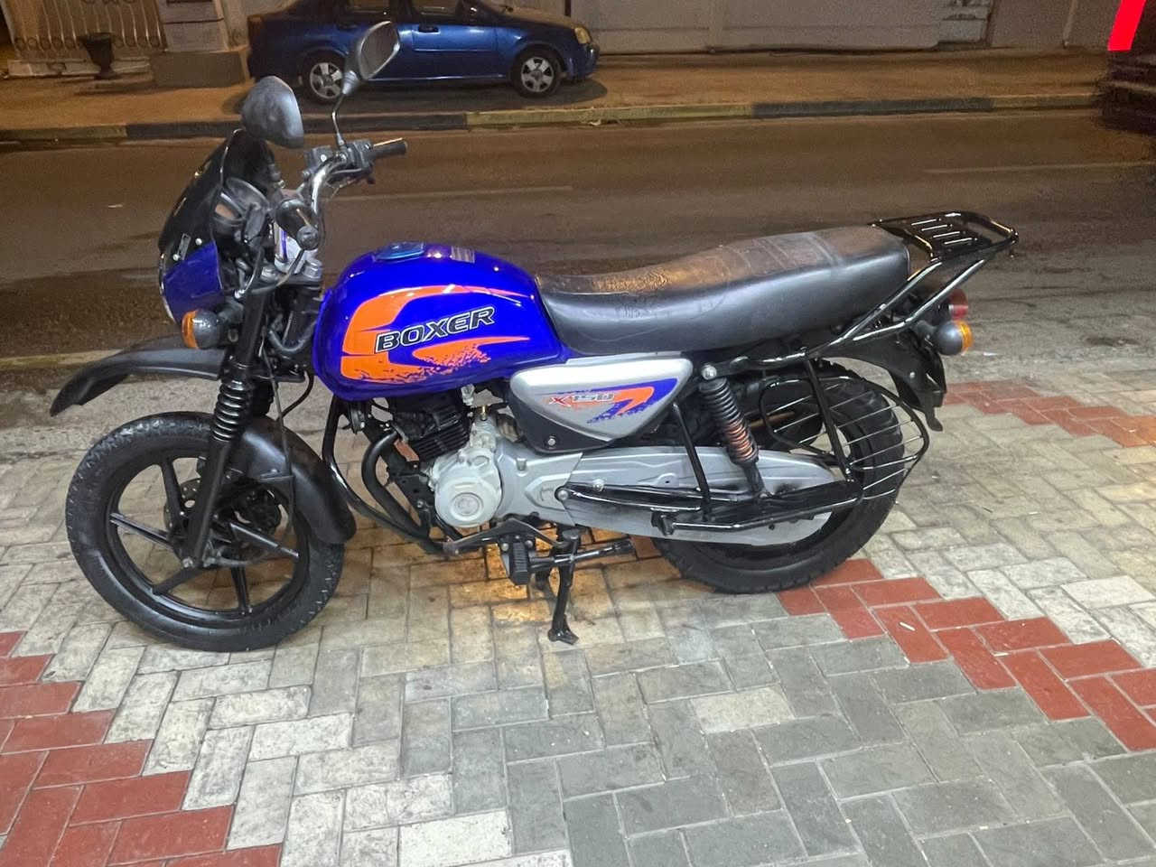 بوكسر جبلي موديل 23 اوراق اصولي شرط الترقيم 
مكينه خرسه ونكره سلف مابيها نقص رايدها ب1250
بيها مجال مكاني بغداد الحريه ***********
