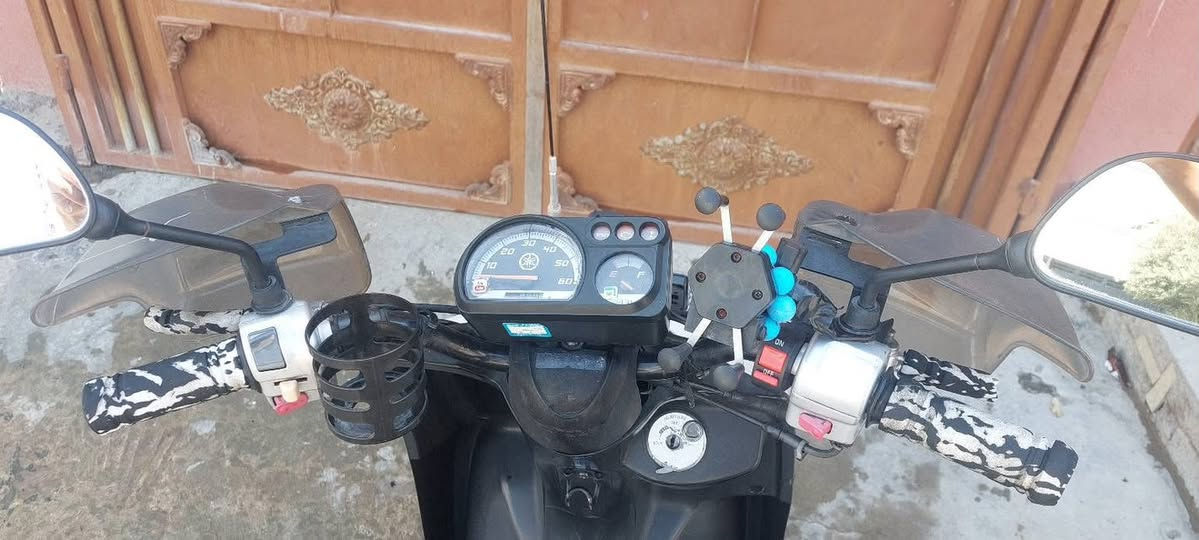 دراجه للبيع هونده بيكم جديده مال جناي دراجه تبريد ماي حلوه حيل حله من الصور) ***********
