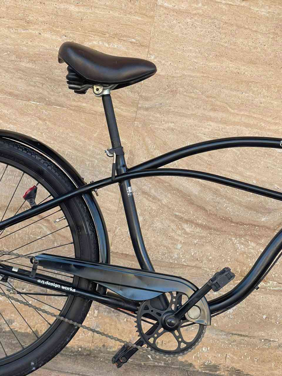 السلام عليكم ورحمة الله وبركاته 🌹
🚲 دراجة هوائية للبيع –  هارلي كلاسك وأوزان ثقيلة 💪  باله اصلي غير مستخدم شرط الفحص والنضافه والظمان 
🔹 الحجم: 26 🔹 تتحمل الأوزان الثقيلة 🔹 تاير عريض 🔹 تايرات كتان 🔹 سلاسة عالية بالمشي 🚲 🔹 وضع شركة 🔹 النظافة:  95 100% 🔹 اللون: أسود مطفي 🖤 🔹
 مقعد طبي اصلي ضخمة جداً 🔹 تصعد  حتى اذا كان طولك 200 واكثر 
📍 العنوان: كربلاء – طويريج 🚚 تتوفر خدمة توصيل لجميع محافظات العراق 🇮🇶 📞 للاستفسار أكثر: خاص أو على الرقم ***********
