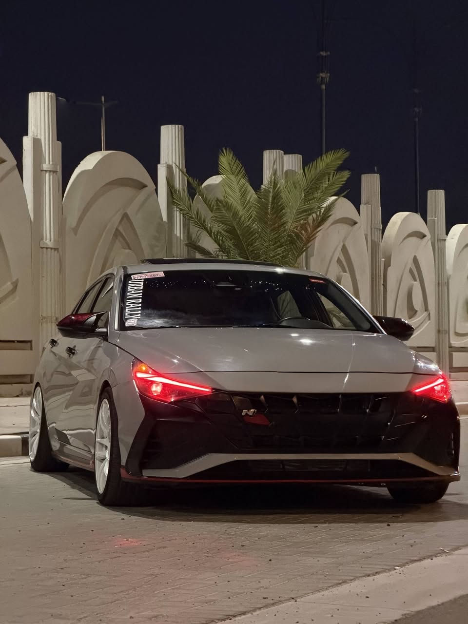السلام عليكم النترا N موديل 2022 
السياره ماشيه 83 الف كيلو متر 

السياره ضررها جاملغ وبنيد وصار بيها بالعراق pdr بالجاملغ الخلفي وبيها ملاحظات اباب السايق 

السياره معروفه بنصبتها و ويلاتها والسياره عليها لدات اماميه متغيره تتحكم بيها من التلفون وسقف رولز والسياره عليها بلكات hks وانتيك وشوته KN عليها ويلات وبس الويلات بذاك الحساب وباقي المواصفات معروفه بالN 
السعر 150 وقابل للتفاوض 
للاستفسار : ***********
