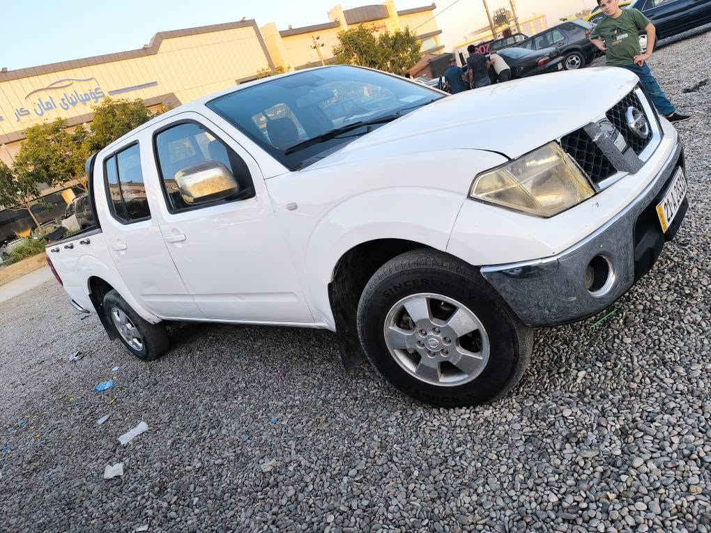 نافارا موديل 2009 مةكينة بةتةي 3000 vvt توماتيك سعر 68كةلا و تؤزي مةجال *********** دو بةلة بؤياخي هةية سؤنةريم داناوة رةقةم و سةنةوي تازةية تا 2031 بةشةرتي تحويل غةرامة مةكينة كير لةكةلارم خناقين, ديالى
