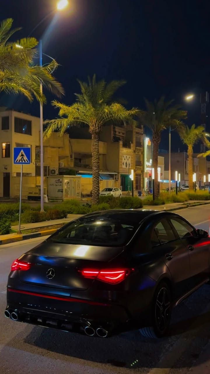 السلام عليكم
مارسدس للبيع
CLA 250 4MATIC 2023 
السياره نظيفه كلش وكاصها على ايدي 
وحادثها كلش خفيف بس دعاميه وبدون ايرباك السياره
وكلش نظيفه السياره بالنسبه الخواتها وموديلها
 ومكفوله مـن اي صبغ
السياره 4MATIC يعني دفع رباعي مو امامي نفس الموجودات!
ومواصفات المارسدس معروفه
الممشى مالتها 34 الف كيلو
السياره مغلفه PPF طافي وبي ضمان ٨ سنوات وكلش لايگلها
وصيانتها وسيرفسها كلها يم ماس مارسدس ومابيها اي نقص
مسج واحد بيها مال النقطه العمياء مابي قاعده ويطفه ويشتغل 
يعني محتاجلها بس قاعده مال رادار 
واذا تحب راسلني ادزلك صور الحادث ورقم الشاصي
والسياره رقمها بغداد تنباع بدون الرقم انطيك رقم ببدالها
مكانها السياره الجادريه 
رقمي والتواصل واتس
***********
