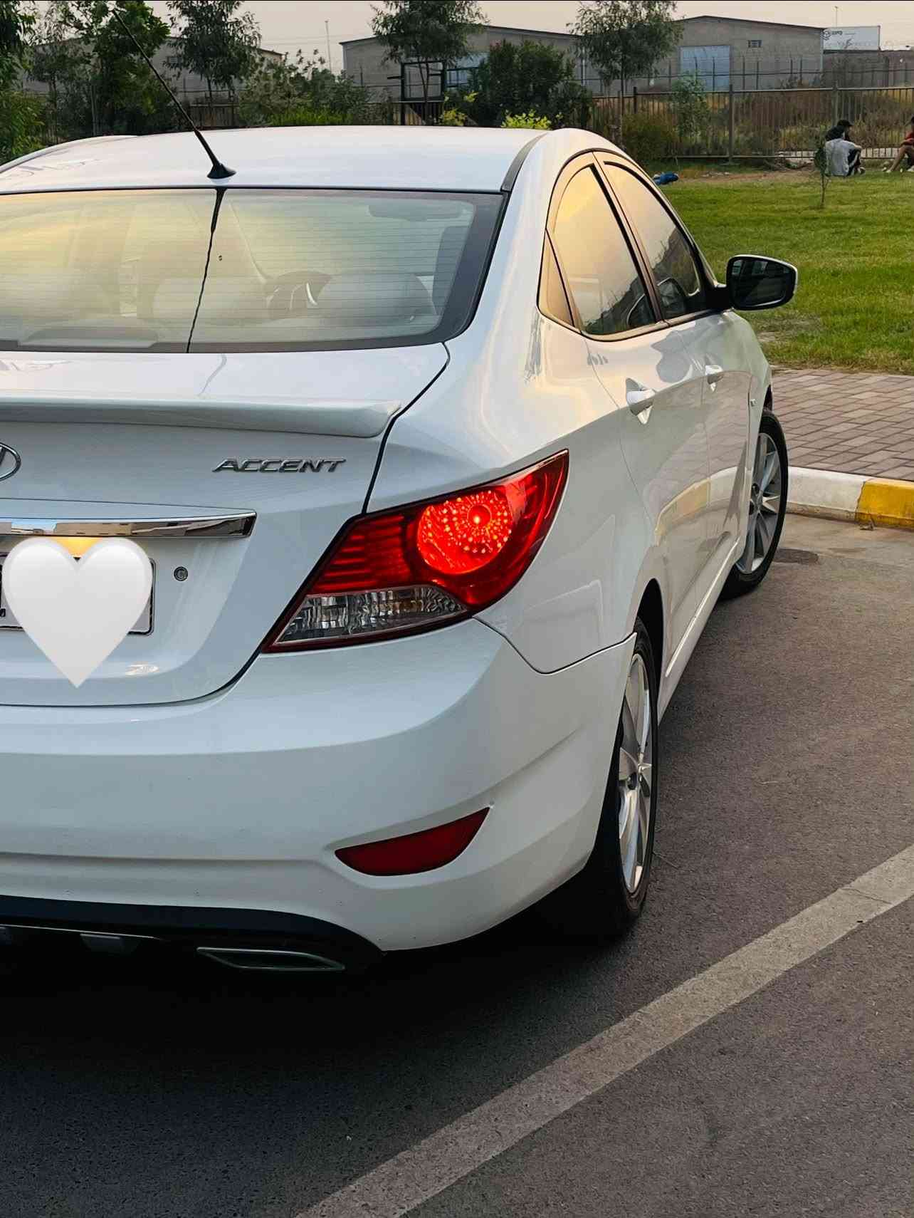 اكسنت بلو • ٢٠١٢ • كفالة عامه