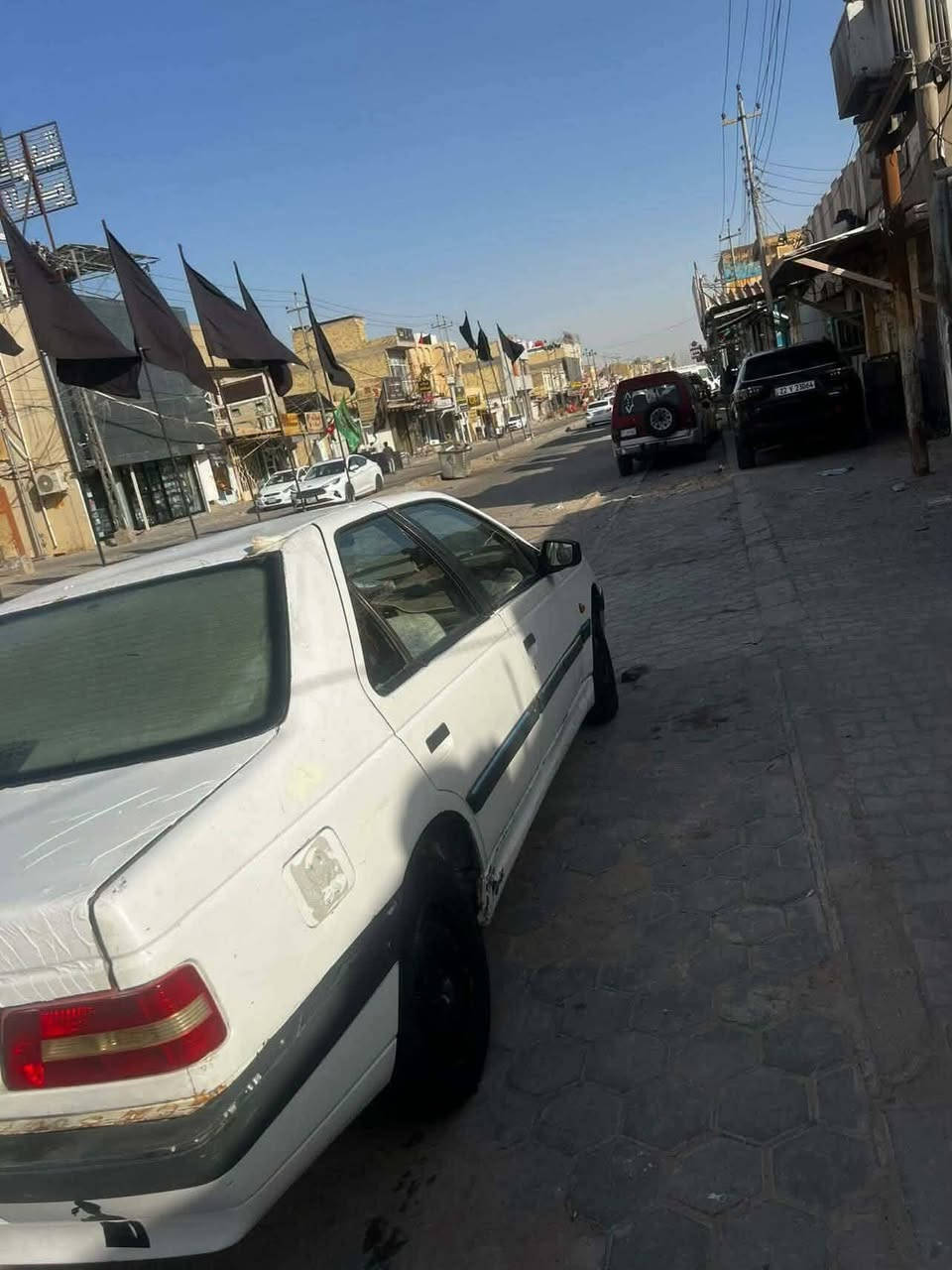 سلام عليكم بيجو 405 للبيع سياره عاوزه ترتيبات كير ومكينه انضاف تبريد شغال كهرباء كلها شغاله تخم تايرات جديد. .. السعر17
***********
