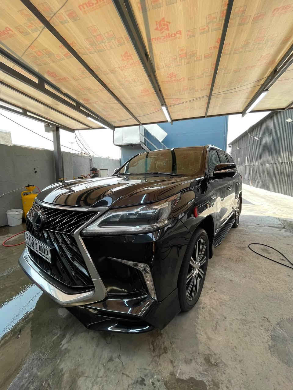 لكزس LX 570 • ٢٠٢٠ • لوحة بغداد