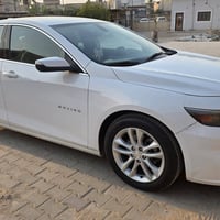 ماليبو 2018 أمريكي  حادث باب  الاتصال 07810409698