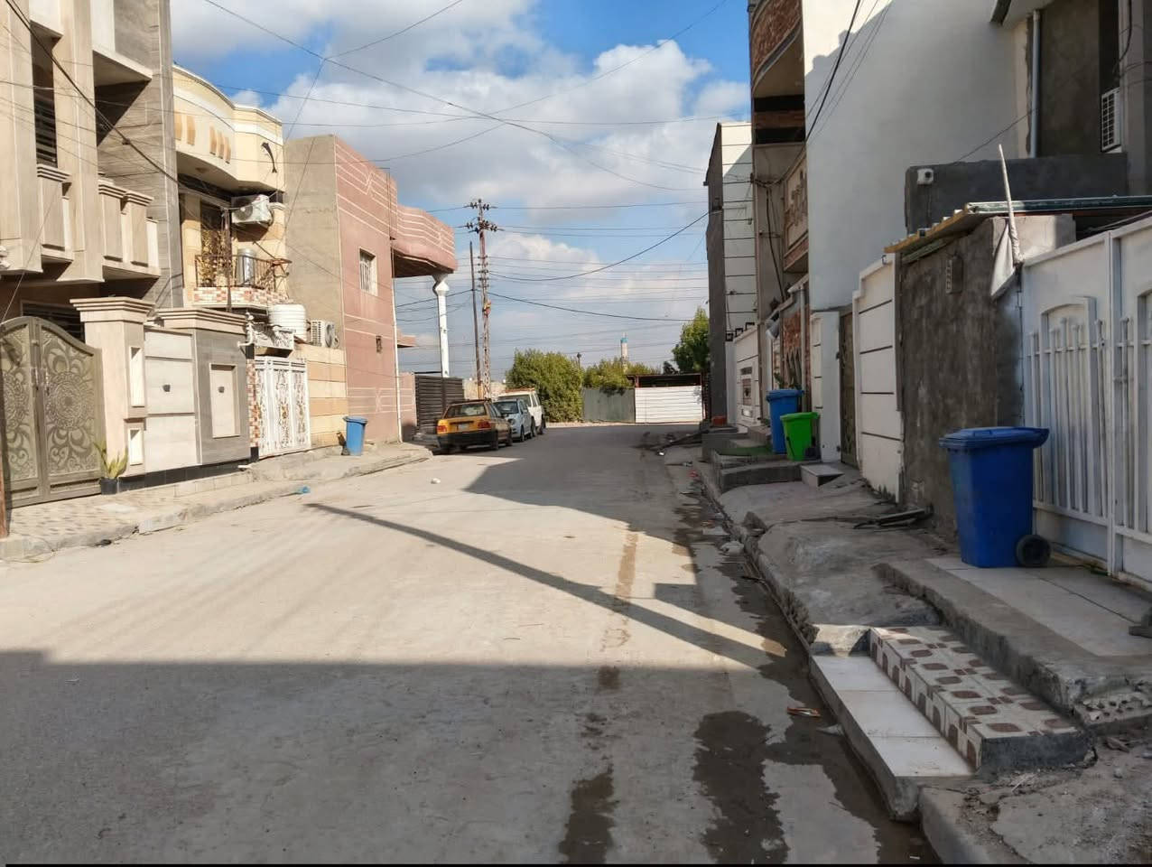 سلام عليكم بيت مساحة 100متر شارع زيتون رئيس مقابيل الصحة 
سعر خاص
***********
