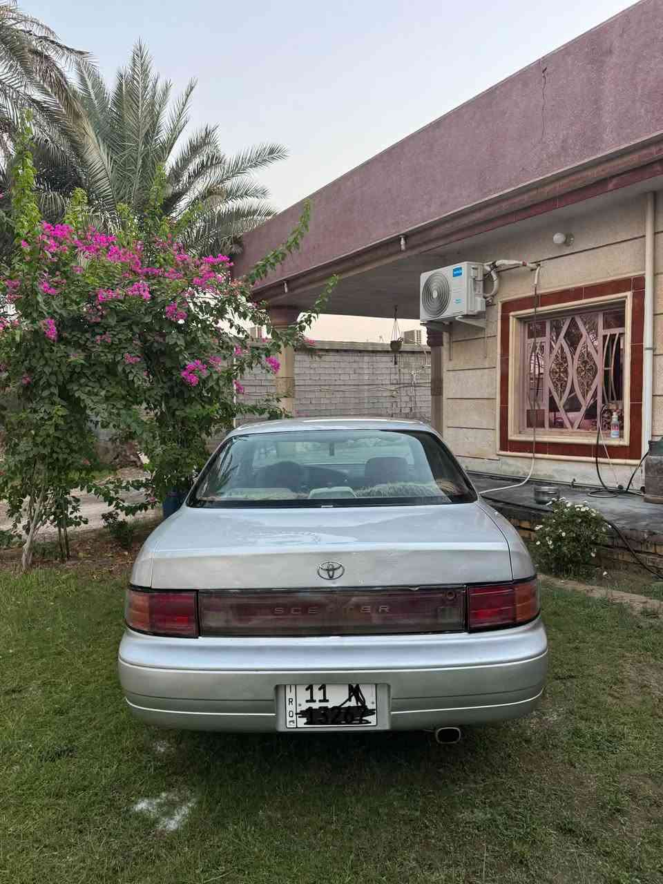 سلام عليكم
كامري للبيع موديل 1992 سياره حلوه مصبوغه جماليه كير ومحرك خير من الله زوج تايرات امامي جديد سياره حلوه وبل مشي خير من الله السياره رقم بغداد بأسمي تحويل ثاني يوم  رقم انكليزي جديد السعر 55 وبيهة مجال الاستفسار الاتصال على الرقم ***********
