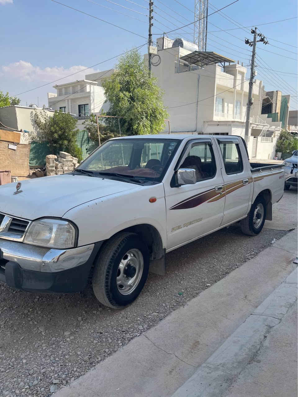 نیسان پیکاب مۆدیل 2009  گێڕومەکینە بەشەرت سەنەوی تاوەکو 2030 تازەیە  لای سەکنی کامل بۆیاغە  توند و تۆڵە بی کیشەیە   سعری 90 وەرەقە و مەجالیکی برایانی تیدایە 

رەقەم تەلفۆن *********** أربيل, العراق
