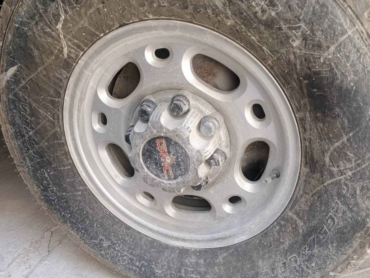 ويل كب للبيع. للبيع. نضيفات شوف العين. 
مال فحل 8 برغي وكلش نضيفات 
***********
العنوان  البصره
