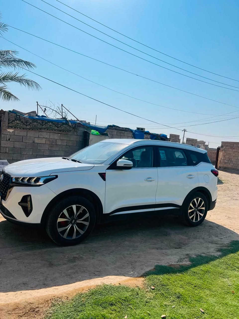 ‭
السلام عليكم

سياره👇

Tiggo 7 PRO 2025 زيرو

للبيع سيارة زيرو كيلو متر 🚨

Chery Tiggo 7 PRO 290T

موديل: 2025

اللون: أبيض لؤلؤي

الماشي: 0 كم - بالكيس وبالنايلون

رقم: أربيل - جاهزة للتحويل

المحرك: 1.5 تيربو 145 حصان

الجير: اوتوماتيك DCT 6 سرعات

الدفع: امامي

المواصفات:

- شاشتين 12.3 إنش

- كاميرا 360 درجة

- فتحة سقف بانوراما 

- جنوط 18 إنش لونين

- تشغيل بصمة + دخول ذكي

- حساسات + رادارات

(الموقع كركوك الحويجه حوض٦)

الرقم ‭***********‬
