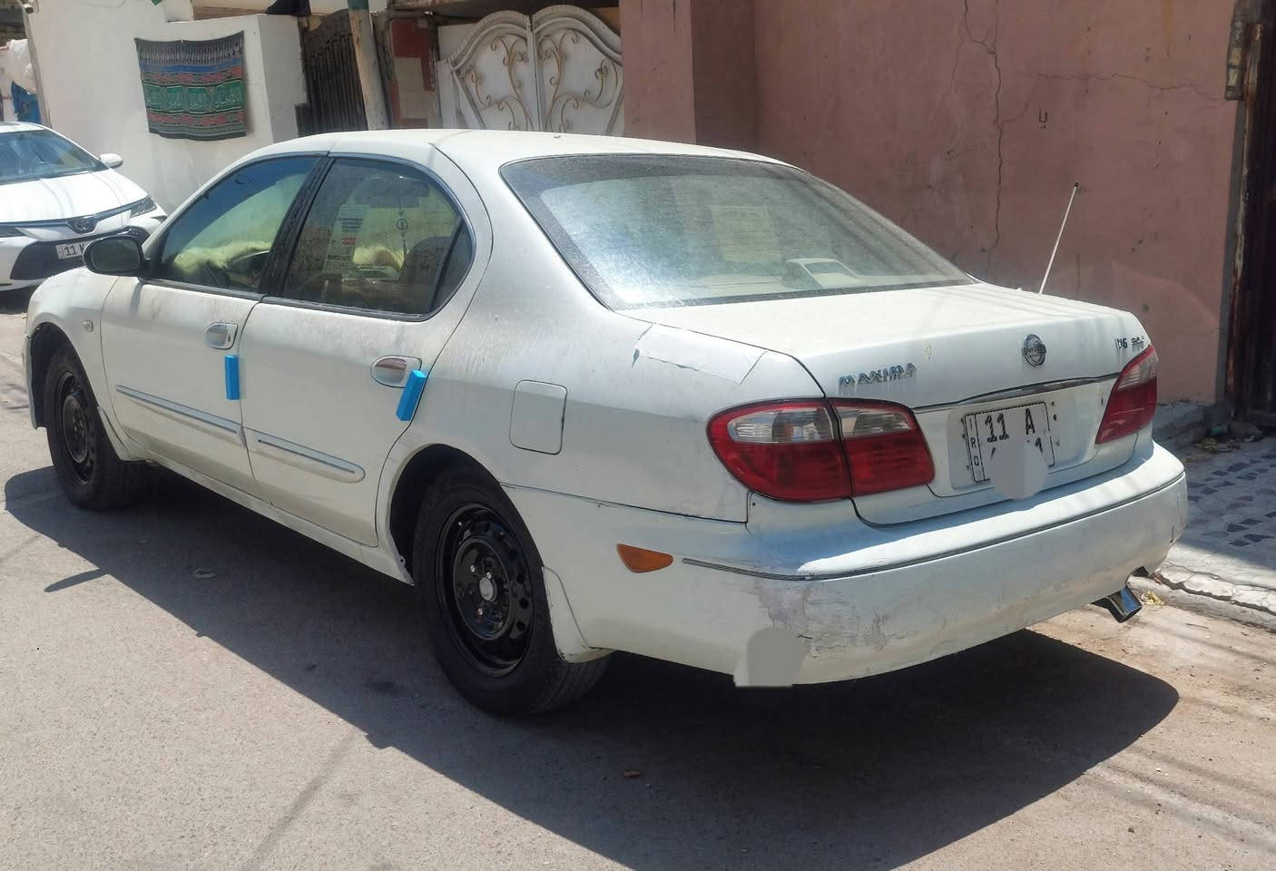 سلام عليكم
للبيع مكزمة موديل 2001 سياره جاهزه من كلشي مابيهة اي نقص مكاني بغداد 
محرك 6 سلندر كير اوتوماتيك 
رقم بغداد نكليزي بسمي سنويه 2031 هزة جديده تحويل ثاني يوم 
صدر تخم تاير كلة جديد السعر 52 ورقة وبيها مجال شراي ينتصل وتدلل 
***********
