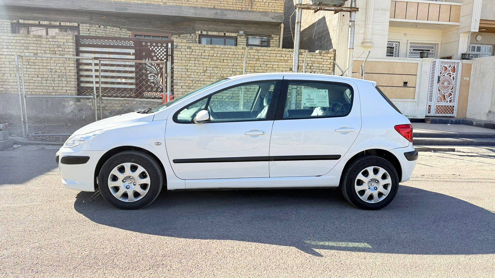 بيجو 307 • ٢٠٠٦ • رقم انكليزي