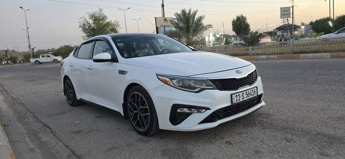 2019 وارد امريكي فول مواصفات S كفالة 
دخول السياره فقط دعامية امامية رقم بغداد بأسمي سونار موجود وصور الحادث موجوده
 مكان السياره ديوانية السعر 150 وبيه مجال
 ***********
