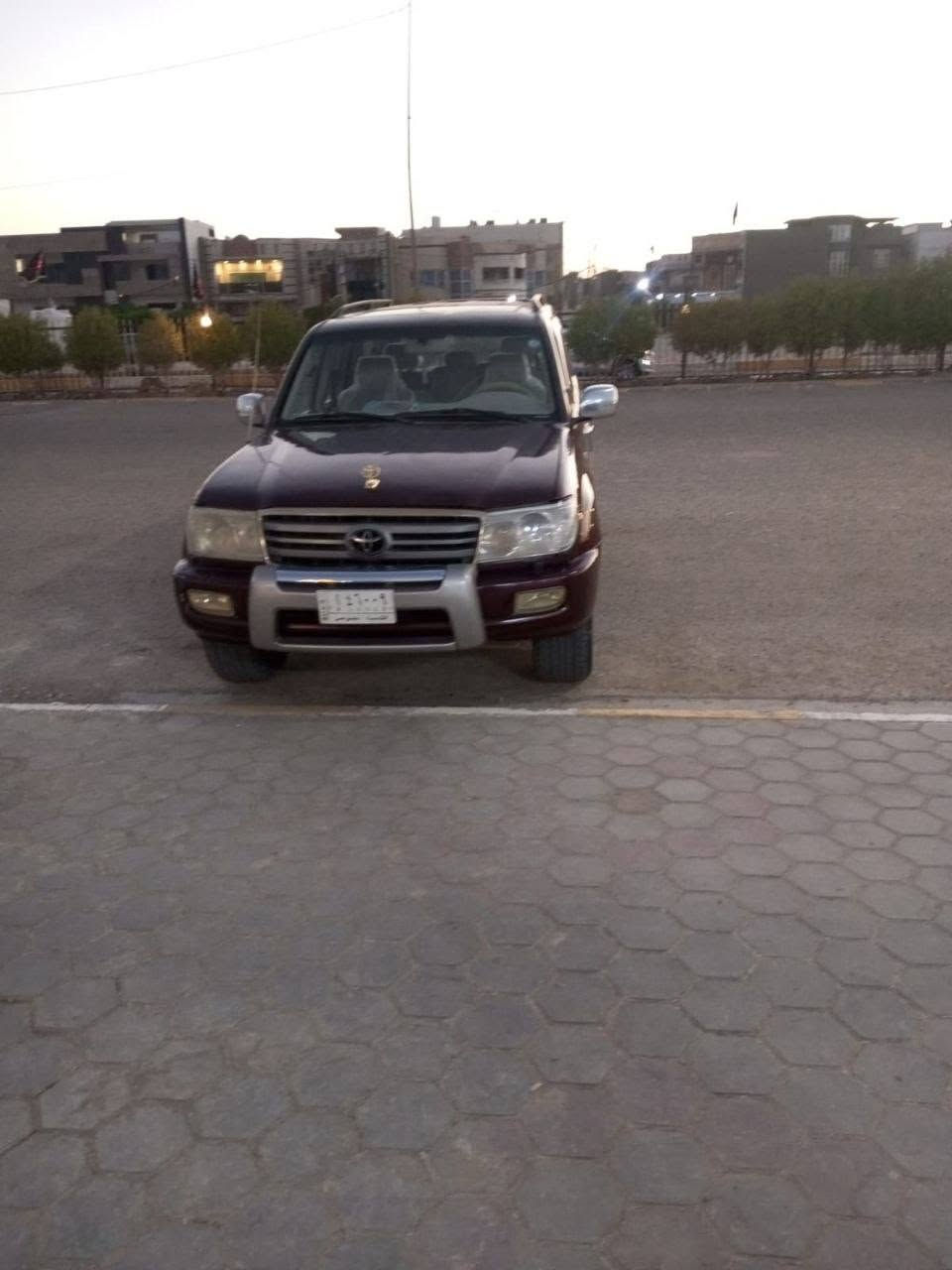 مستعجل • تويوتا • لاندكروز