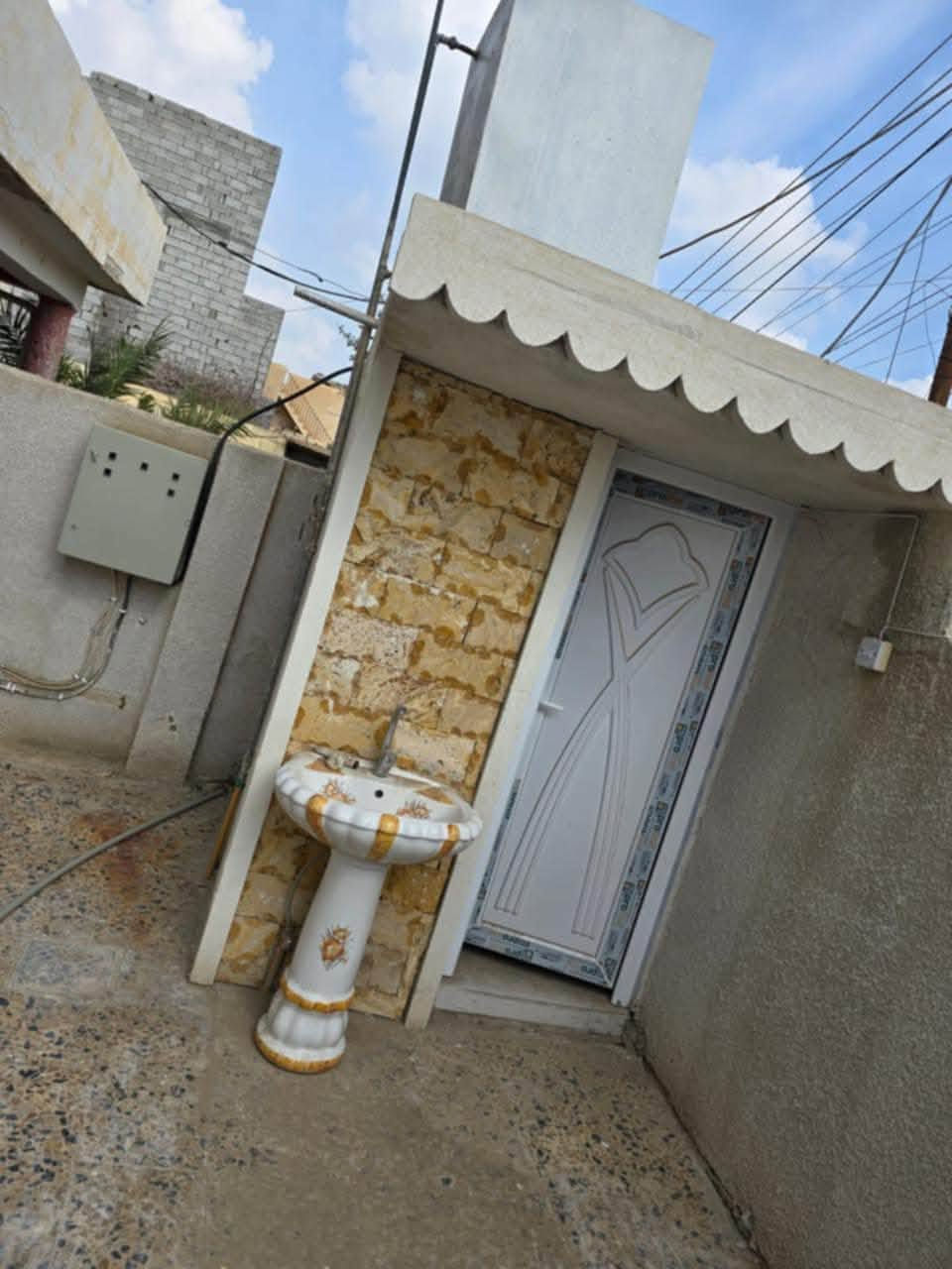 دار للإيجار • ٣ غرف • حي الزهور