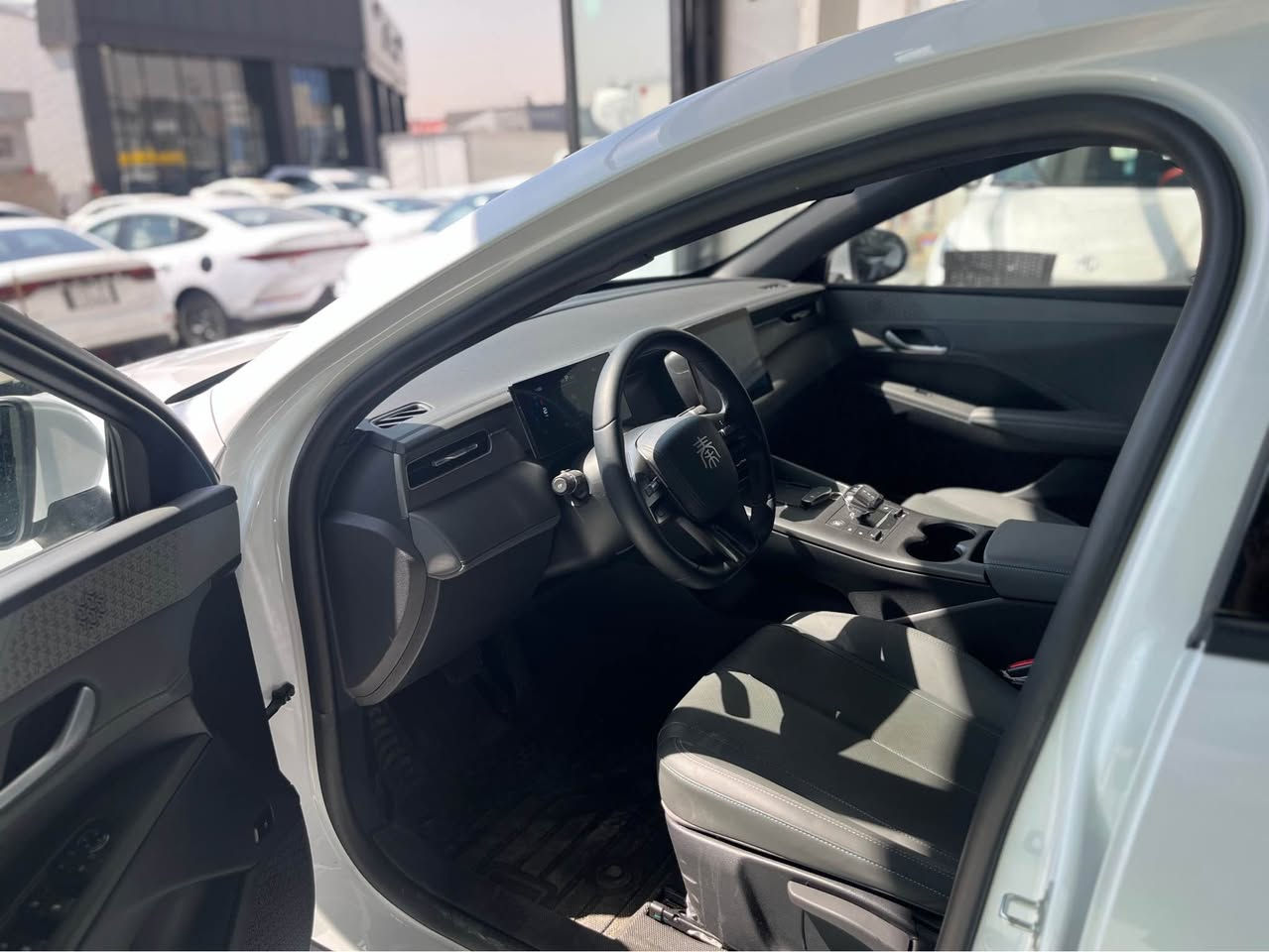 بي واي دي  BYD Qin Plus 2025.   
مواصفات.کارەبایی و بەنزین و هایبريد.
بصمة شاشةوكاميرا ویل کەپ.تانکی گەورە 
2100 كم.دەڕوات.تحديدسورعه.لیدڤۆلیۆم 
سعر 133$🔥 ورقة   مۆبایل ***********
مکان أربيل . أربيل, العراق
