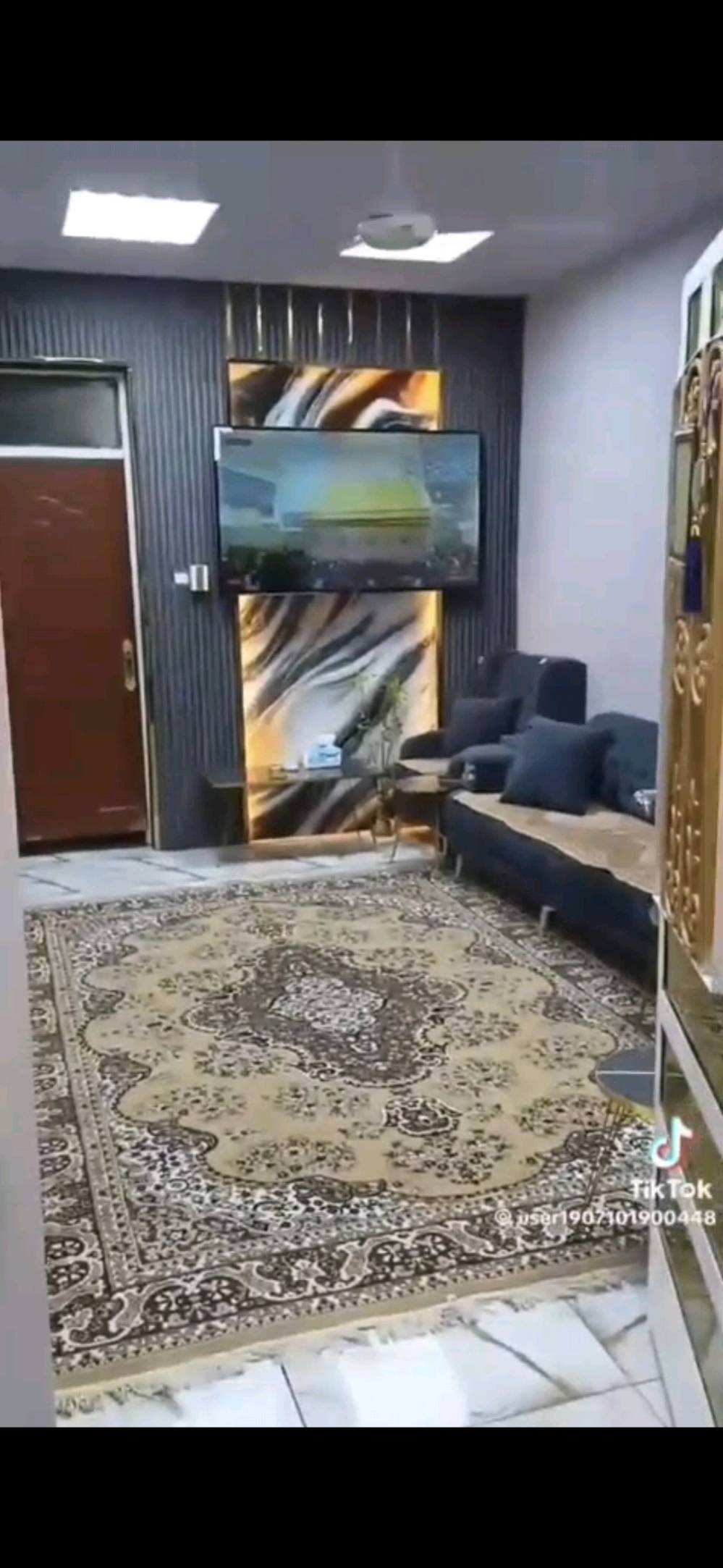 ​"دَارٌ لِلبَيْعِ (مُسَلَّحٌ قَاطَيْنِ)"
المَسَاحَةُ: 110 م٢ | الرَّضوَانِيَّةُ (دُورُ السَّلَامِ)
لِلاستِفسَارِ: 
***********
السعر 50 مليون 
"البَيتُ مُبَارَكٌ.. جَاهِزٌ لِلسَّكَنِ الفَورِيِّ"