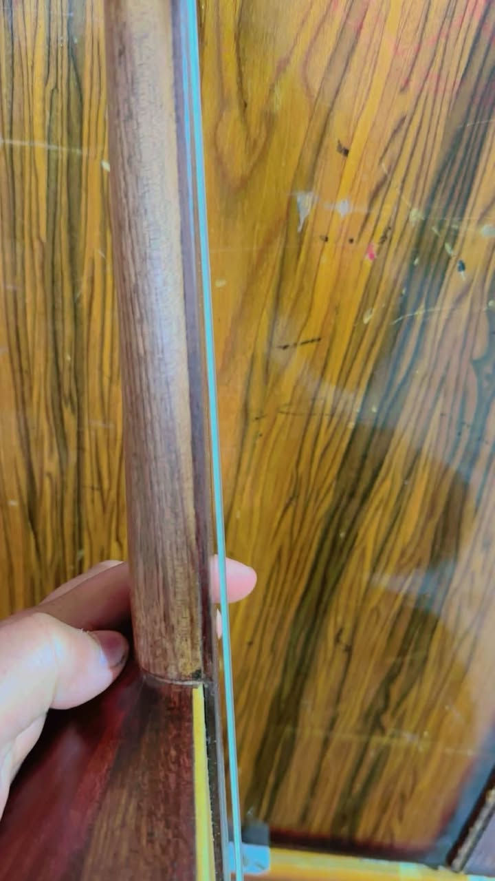 عود • للبيع • واتساب