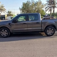 وبركاته فورد امريكي موديل ٢٠٢٣   f-150 ٦سلندر تحكم ستيرن حساسات امامي ...