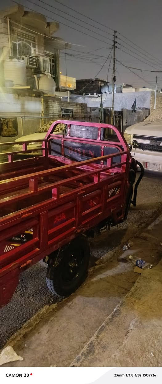 سلام عليكم ستوته شحن للبيع موديل 25 بطاريات مسطره جدد اي نقص مابيها السعر مليون 100 شراي يتصل ***********
