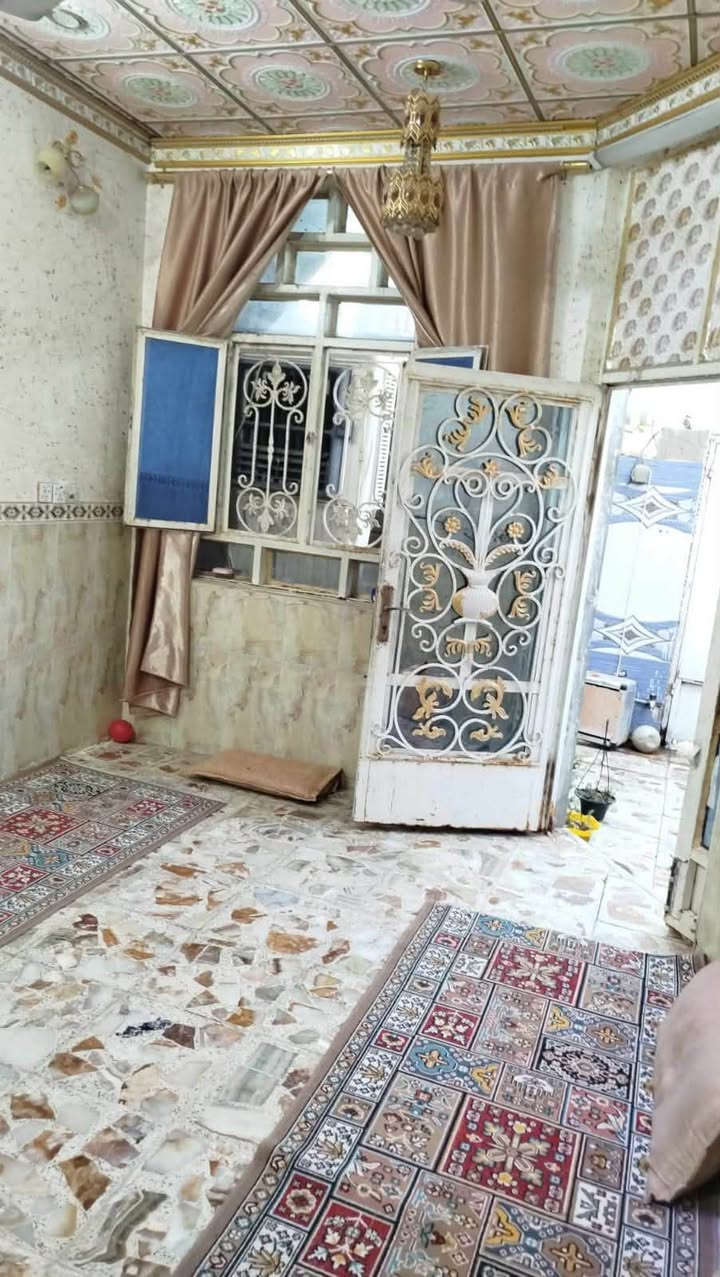 الجربوعية الاولى • ١٠٠م • طابق ونص