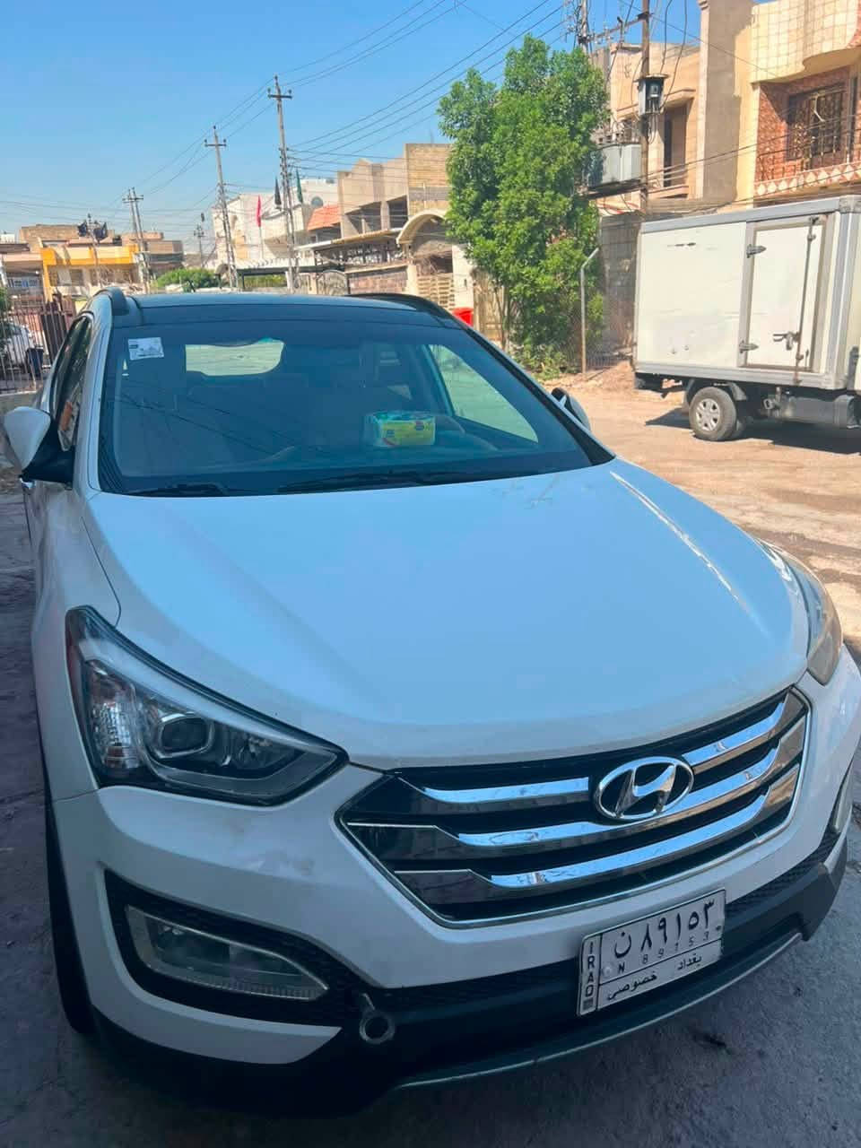 سلام عليكم سنتافيا خليجي٢٠١٣ فول مواصفات بنوراما
تحكم ستيرن جهتين تبريد ثلاث قطع شاشه كاميرا كشنات كهربائي محرك ٣٣٠٠ سياره بيه طخة وصبغ جاملخين اماميه وباب السائق / باسمي السيارة والشرط التحويل والسونر رقم بغداد الماني السعر ١٥٥٠٠٠ دولار يعني دفتر وخمسة وخمسون ورقه اتصال واستفسار على الرقم ***********بغداد البلديات وموقع  يو ان شارع ٣٠
