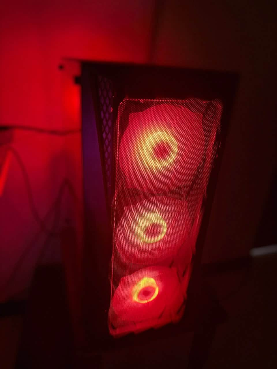 تجميعة كاملة • Ryzen 5 5500 • RTX 3050 ٦ جيجا