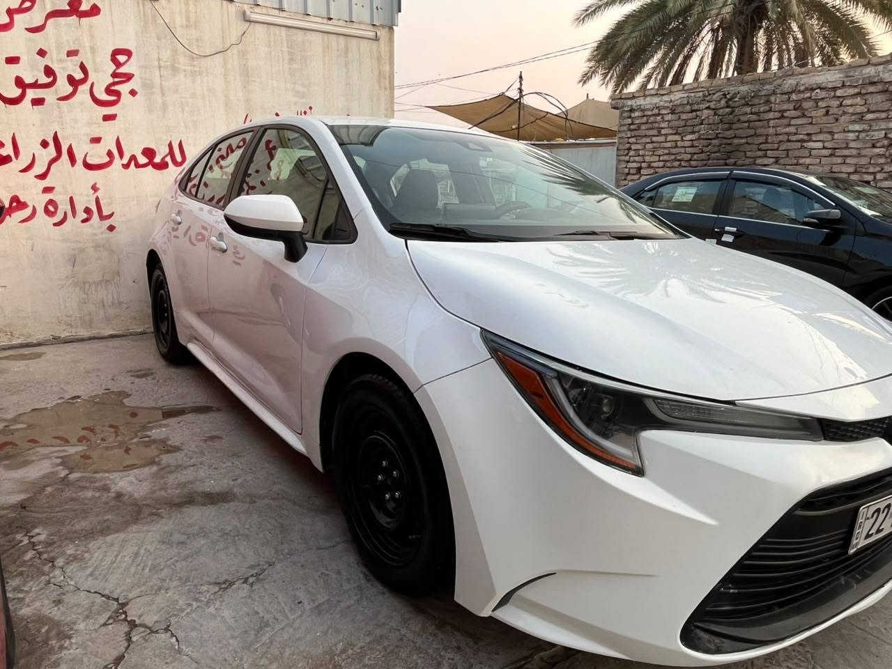 كورلا موديل 20 محرك 1800 رقم اربيل سنويه جديدة بسمي  تحويل وكاله الحادث مال أمريكا بارد فقط بدون ايرباك وبالعراق صار بين باب وجاملغ سبب شخوط فقط وبيه حالوب بسيط كلش ماشيه80الف صور الحادث بالمنشور مكاني سامراء  ***********
