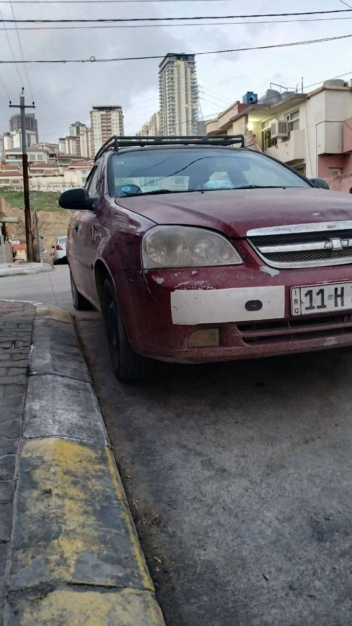 اوبترا ٢٠٠٤
كير عادي محرك نضيف تبريد شغال
تخم تاير باتري جديد كهربائيات حديثه وجديده البدي نضيف مثل ماتشوفون بالصوره الداخل نضيف السعر 53 ورقه 
عنوان السياره زيونه
***********
