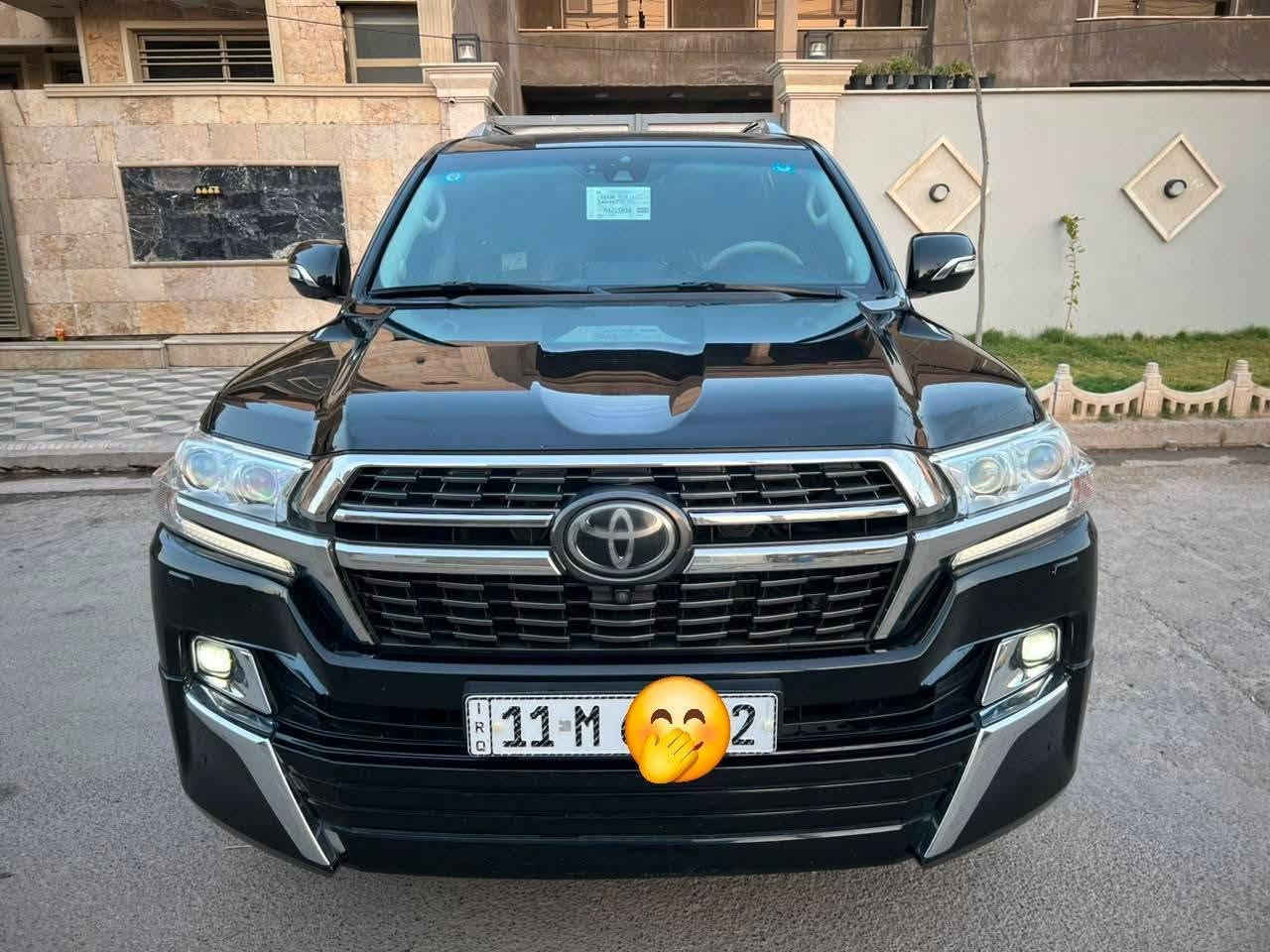 لاندكروز • ٢٠١٩ • رقم بغداد دولي