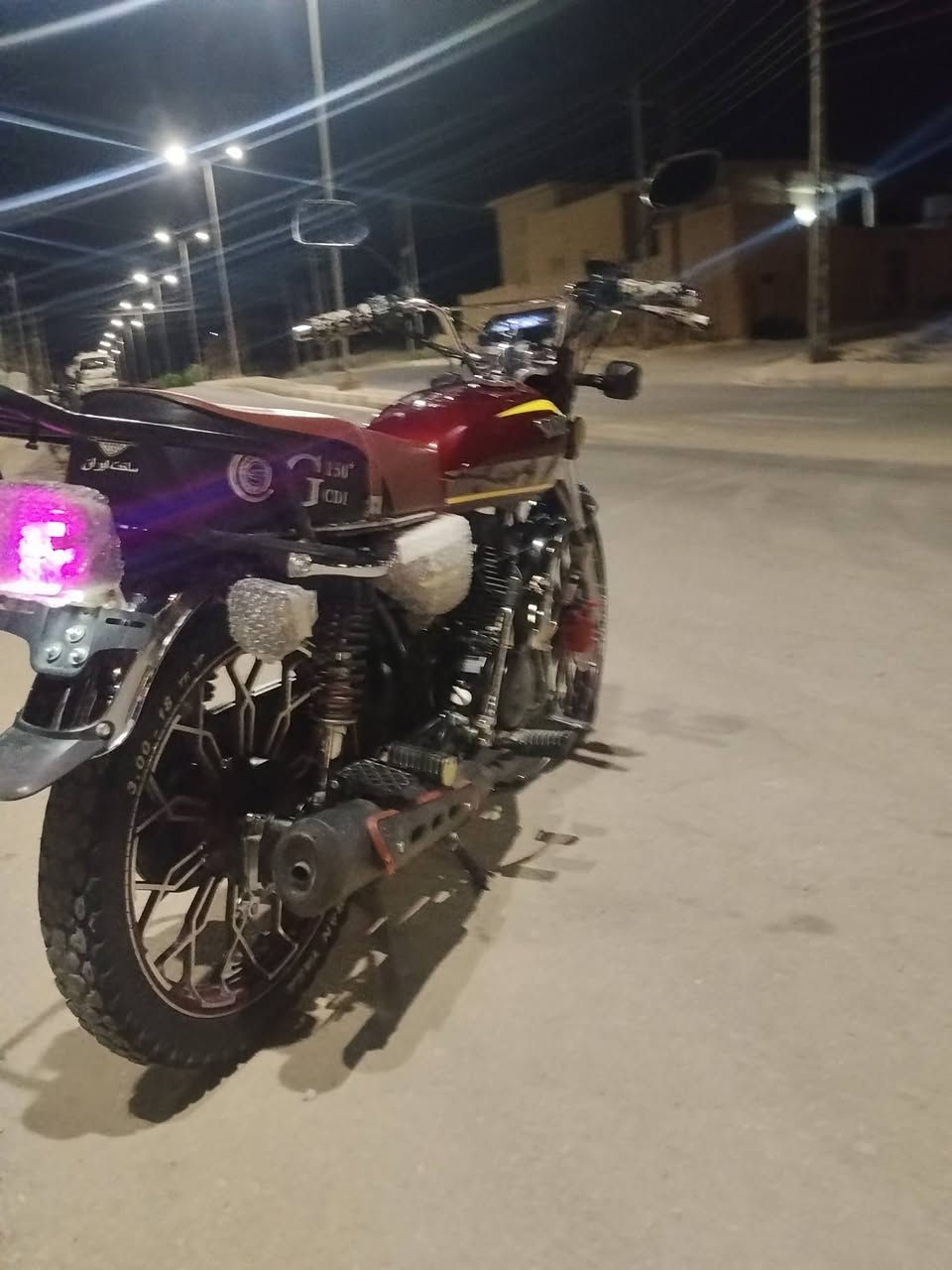 سلام عليكم 
دراجه سونك 
2024
150c
الدراجه نضيفه ما ناقصها شي 
مكانها راوه 
سعر 850بي مجال 
***********
