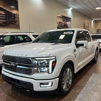 فورد F150 بلاتينوم • هايبرد • ٣٦٠٠٠ مايل
