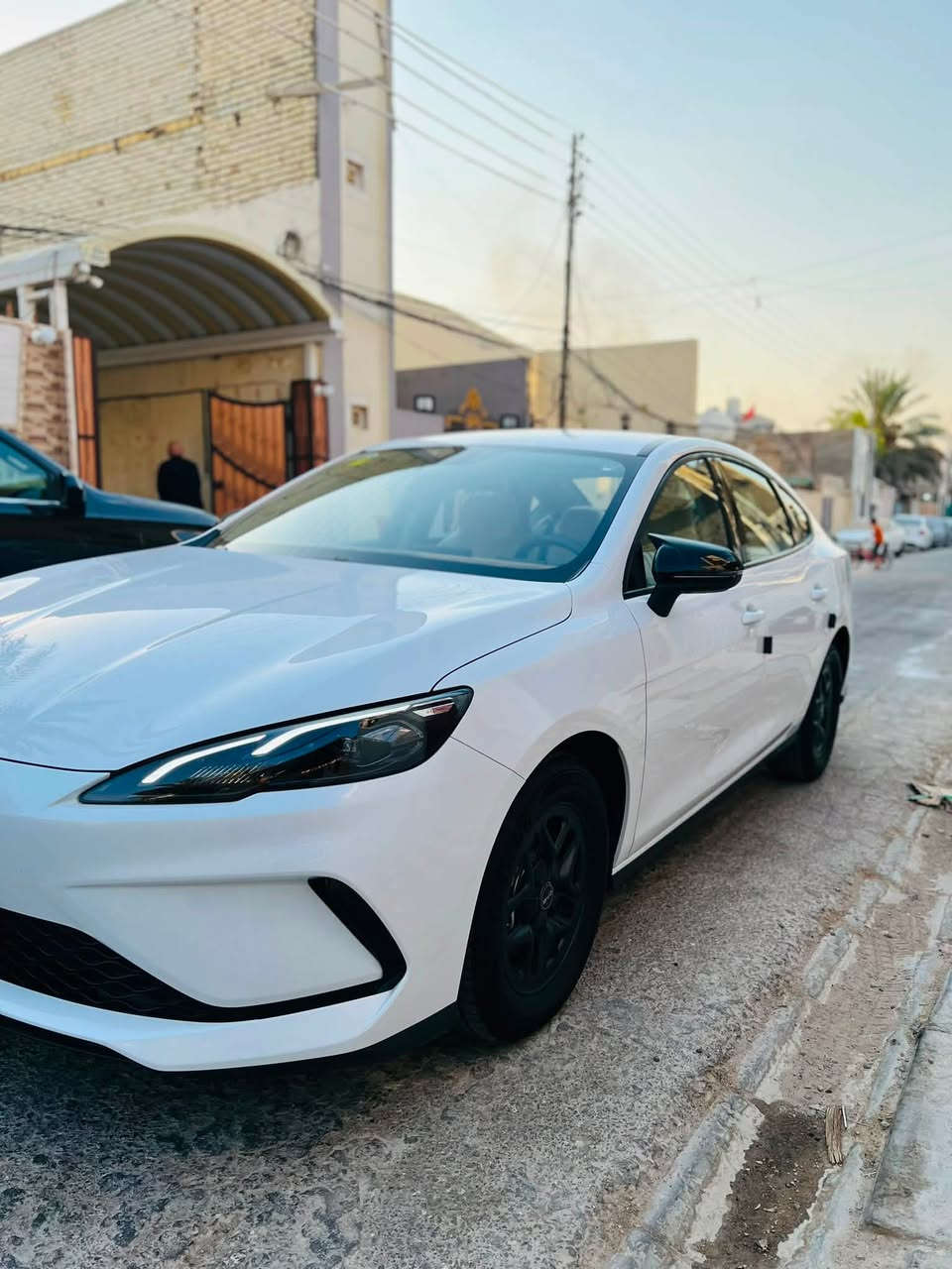 للبيع BYD Qin L DM-i موديل 2025 سيل فايف
🔥 للبيع سيارة BYD Qin L DM-i موديل 2025
كفاله عامه من الصبغ والتبديل والحالوب والبارد كفاله عامه حته من الرصعه وبيها سونار السياره مغلفه كشنات وكاعيات اصليه وكفرات مرايه وغلاف الكير السياره مصروف عليها هواي 

رقم اربيل دولي ب اسم شركه والرقم الاربيل يختلف عن الرقم العراقي فرق 12ورقه 

السعر(135)

للاستفسار (***********)

📍 الموقع: النجف الأشرف

📅 الموديل: 2025

🛣️ الحالة: ماشيه 2ع الشحن و4ع المحرك
المجموع (6)

🎨 اللون: أبيض

🤍 الداخلية: جلد أبيض/بيج مع أسود

⚡ المنظومة: هايبرد Plug-in Hybrid

⛽ المحرك: 1.5 لتر + محرك كهربائي

⚙️ القير: أوتوماتيك E-CVT

🪑 5 مقاعد

📺 شاشة وسطية كبيرة + شاشة عدادات رقمية

💺 مقاعد جلدية

🔑 دخول وتشغيل ذكي

السعر(135)

للاستفسار(***********)
