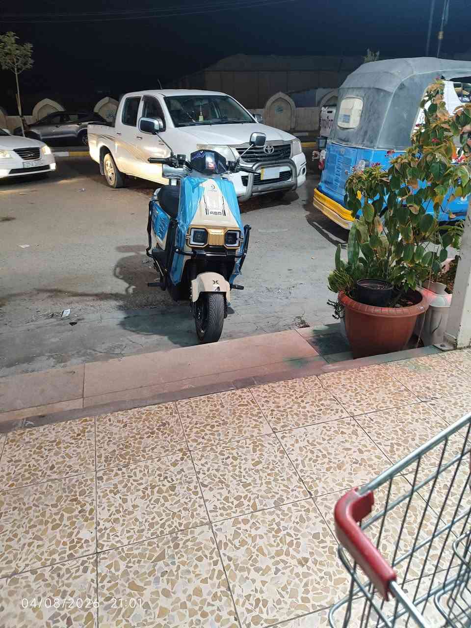 للبيع دراجة شحن أم عيون مدرعة (زيرو الوكالة)الدراجة وزيرو،صارلهه عندي شهرين ونص بس.دراجه: 3000 واط .الباطريات: اليوم فحصتهن يم المصلح وتحت الحمل، باطرياتهه شلع قلع سليمات 100% ومابيهن أي رفة أو نقص.المواصفات: درع حديد كامل للحماية، إضاءة أم عيون القوية، وبيهه أزرار تحكم بالسرعة.السعر: مليون و150 ألف بي مجال .المكان: ذي قار موقع: الناصرية، ، الغراف]..للتواصل والاستفسار: الخاص مفتوح أو الاتصال على الرقم: [***********]
سعر مليون و150 ألف بي مجال

نص مكتوب في الصور:
- 04/08/2026 21:01
- 07/09/2026 21:40