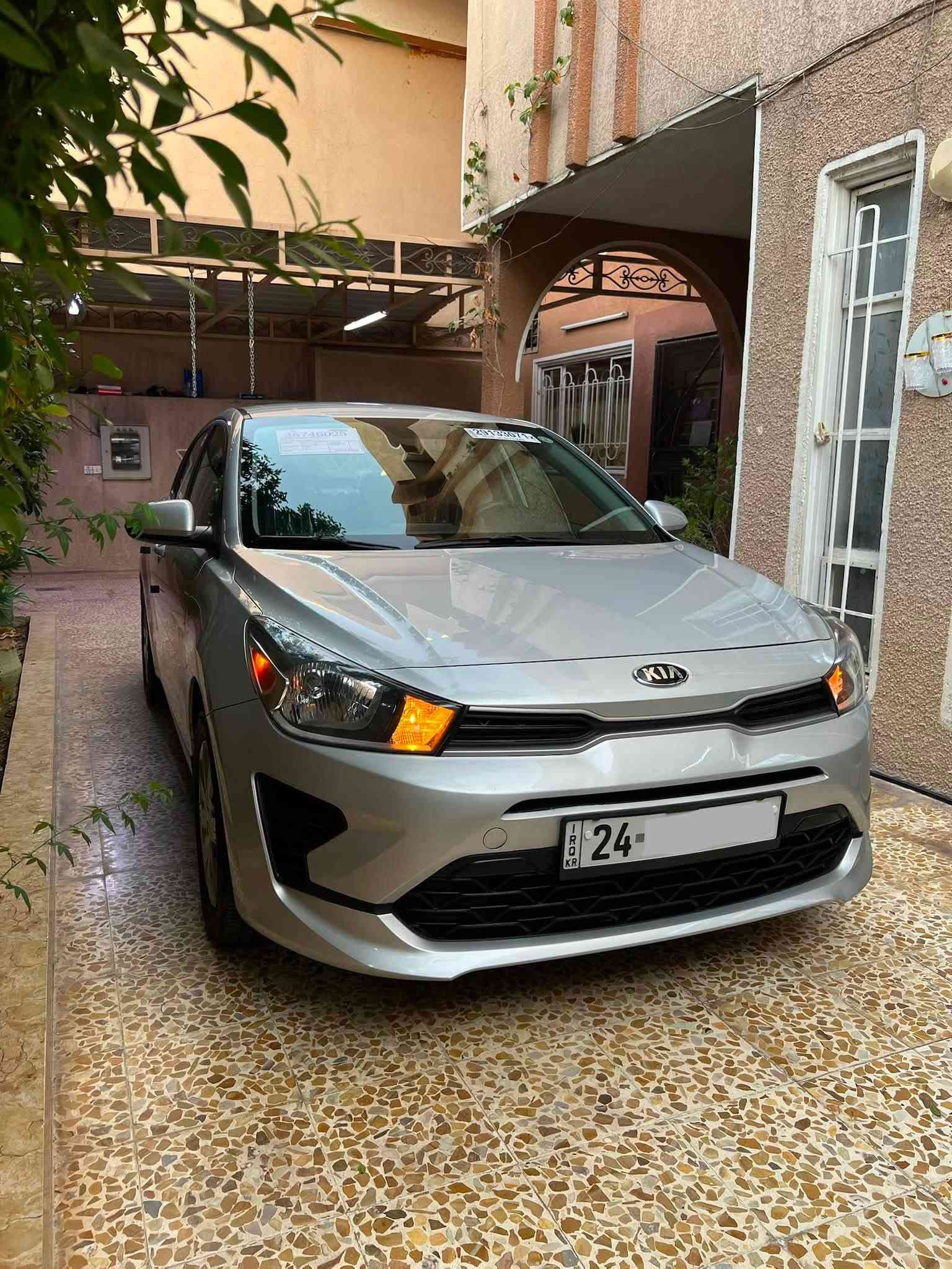 السعر…118
كيا ريو 2021 وارد امريكي محرك 16 دوش المرغوب بدون دوانز ماشيه 56 ألف حقيقي سبير ما نازل استخدام شخصي رقم دهوك الجديد بأسمي سنويه لغاية 2031 تحويل ثاني يوم

المواصفات:
شاشه كبيره
كامره خلفيه
تحكمات ستيرن جهتين
انضمة قيادة (SPORT + نورمال)
قفل مركزي
جامات كهرب 
مرايات كهرب
منفذ USB امامي + خلفي

الضرر: جاملغ الخلفي اليمين+شبر بالصندوك بدون دواخل
الموقع:موصل حي الزهور
للأستفسار:***********
