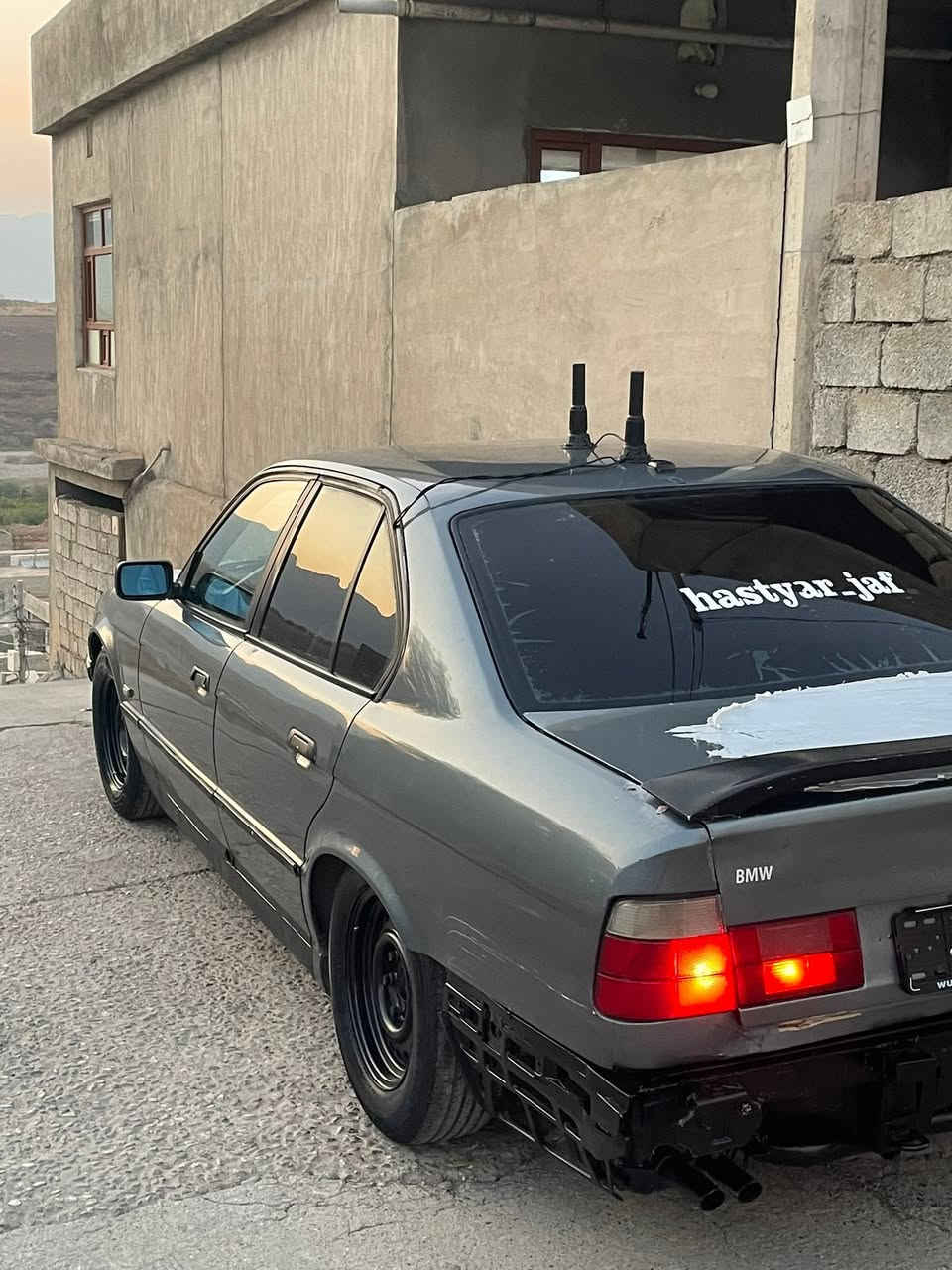 بي ام 520 • 1993 • مكينة جير اكسل