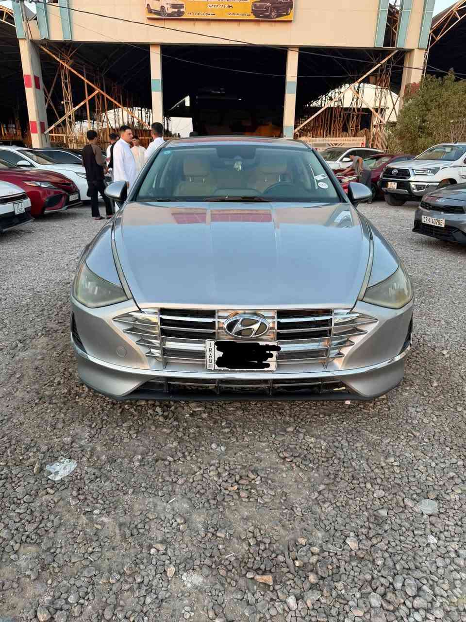 للبيع هونداي سوناتا 2021
مرقم معوقين مثنى
وكاله عامه من المالك
محرك 2500
الضرر تبديل بنيد فقط
السعر 132$ وبيهه مجال بسيط
للاستفسار الأتصال او مراسله واتساب
المثنى قضاء الرميثه
معرض رسول الـ ماجد

نص مكتوب في الصور:
- رسول ***********
- سید صلاح ***********