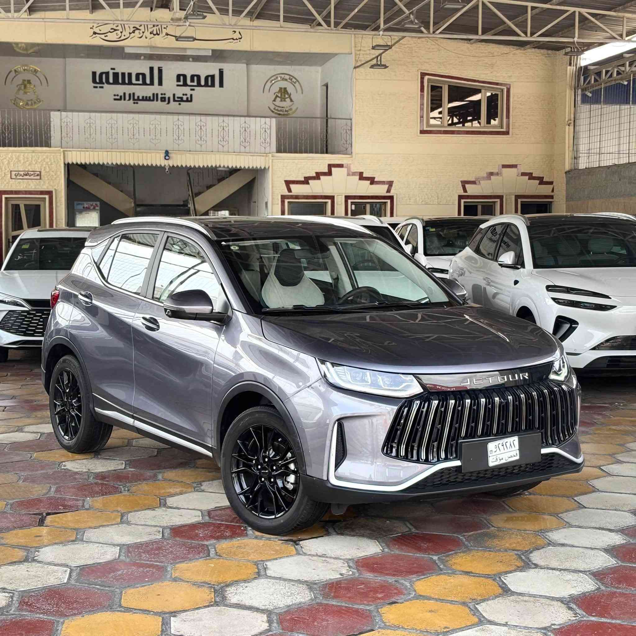 JETOUR X50 ——2027 ——
▪️ الفئة LUXURY 
▪️ ضمان شركة هارلم ✔️
▪️ المحرك 1.5 لتر تيربو
▪️ مستخدم 1,000 KM 
▪️ حساسات امامي + خلفي
▪️ تشغيل بصمة 
▪️ لد امامي خلفي 
▪️ شاحن لاسلكي 
▪️ مقاعد كهربائية

***********
