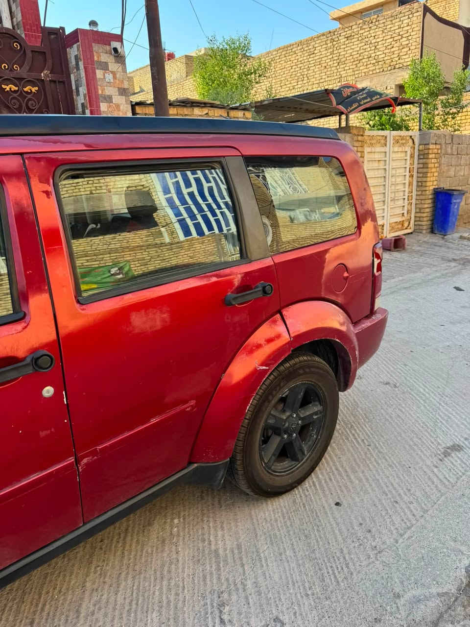 دوج نترو SXT 2007
محرك 3.7
السيارة بأسمي 
حادثها باب الصدر وبنيد ومصبوغة حزام قبل لا اخذها 
كفالة لغد وشاصي ودواخل 
تبريدها عطلان فقط كومبريسر يحتاجله 

مكان السيارة الكوت 
السعر ٦٠ $

للاستفسار 
***********
