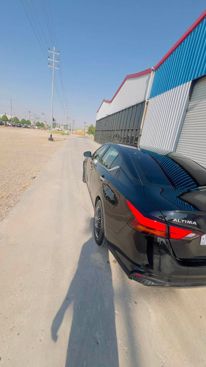 السلام عليكم

نيسان التيما 2024 فئة S 

رقم ديالى شهداء باقيلهه 14شهر وتتحول

الحادث كما موضح بالصوره ايرباك الستيرن والدركه وراجعات سستم چاملغ تبديل+ رصعه بالباب راجعه بارد من دون اي دواخل

السعر 150$ وبيهه مجال

***********
