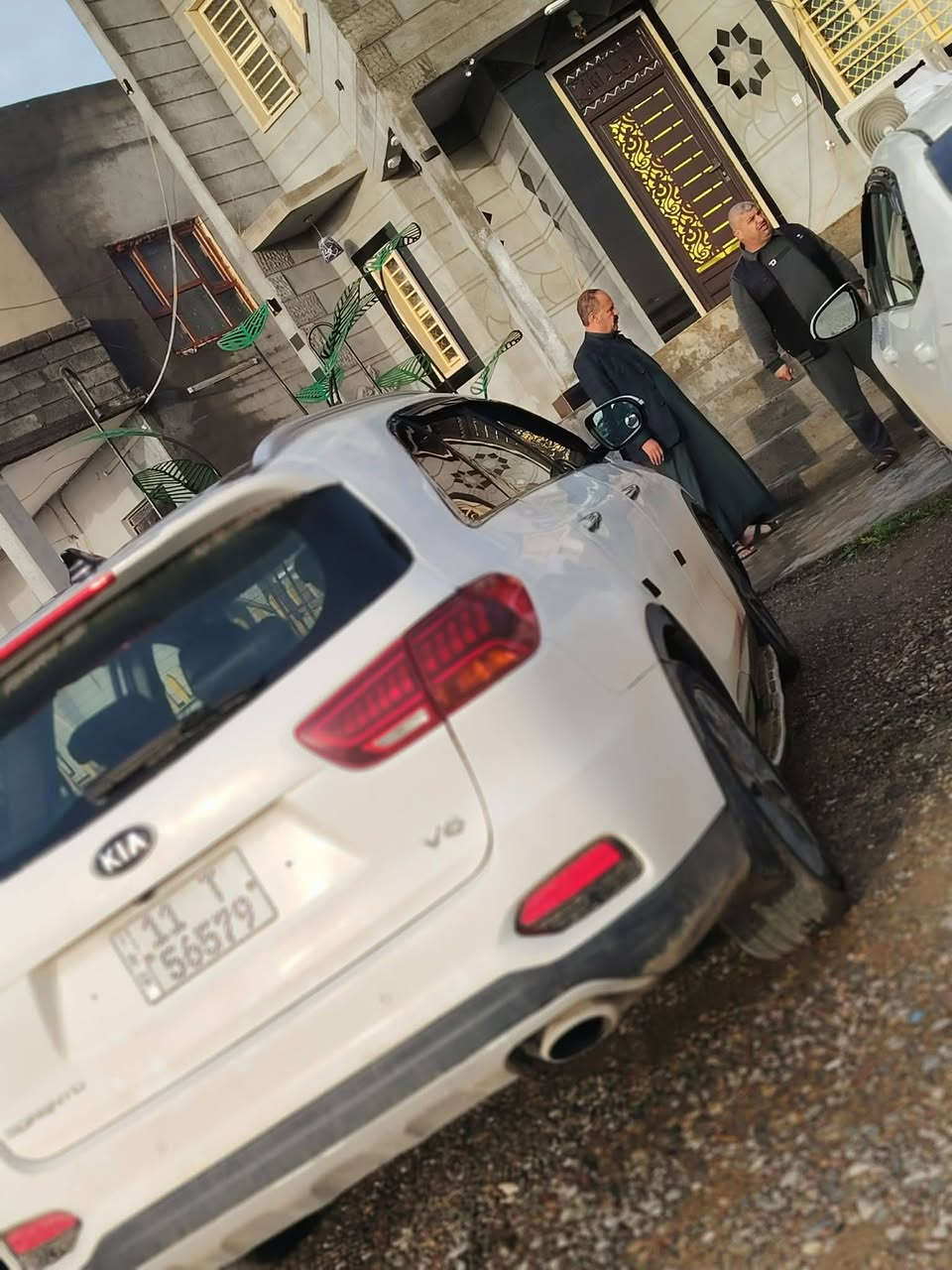 سياره سورنتو سبعه راكب السياره گالبه الرقم دولي المحرك شرط السياره نضيفه بيع مستعجل الرقم(***********
