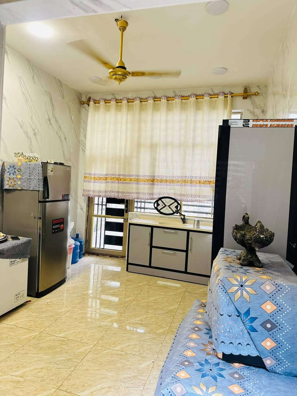 بالسيوف • طابو صرف • ٢٠٠م
