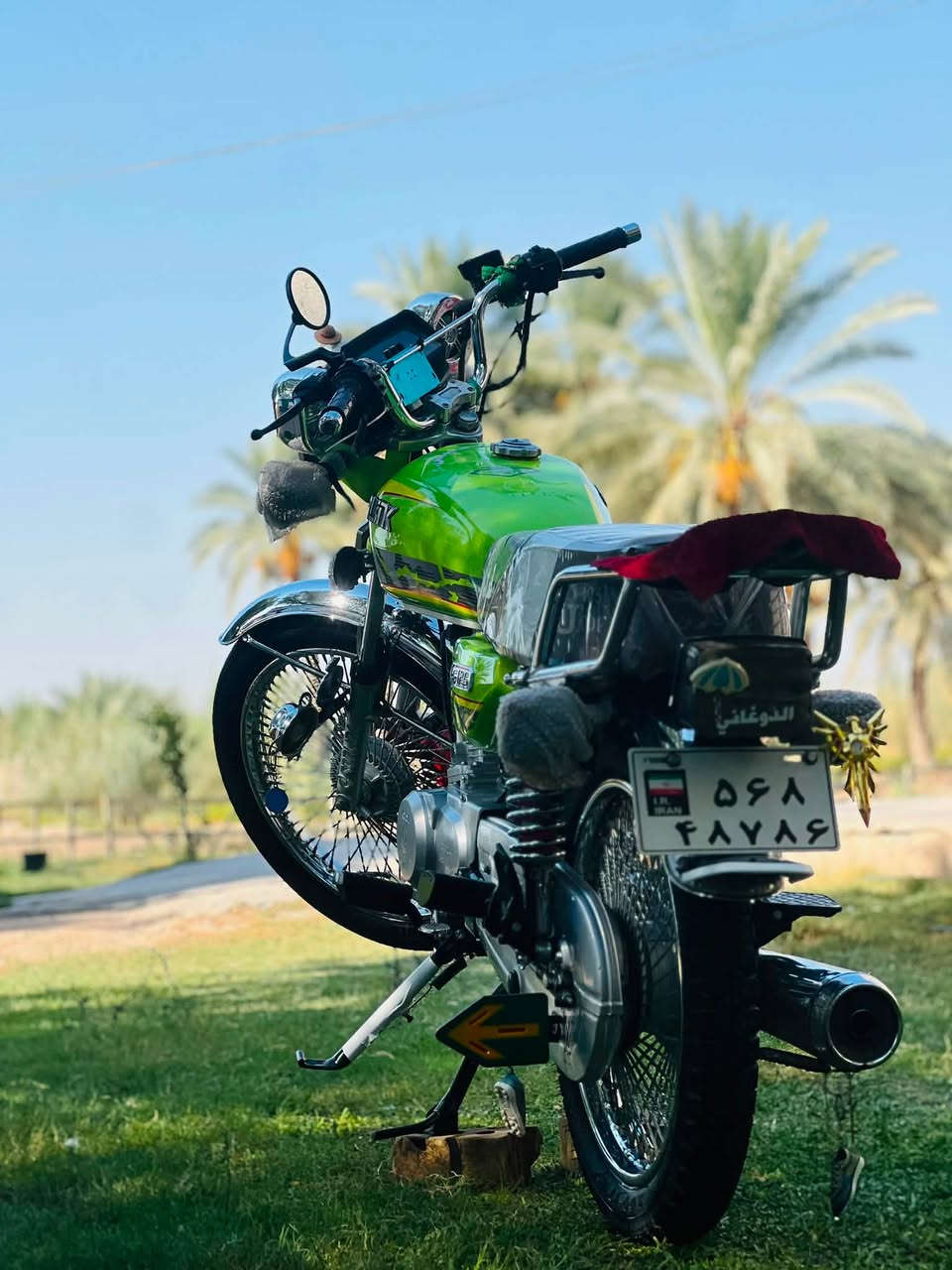 السلام عليكم حبايب دراجه لون تفاحي لبيع دراجه مكفوله كفاله عامه شرط الفحص برفي ما مفتوح بيه دراجه أوراق اصولي ليكول  سكنر لا يعلق دراجه تعبان عليه وضابطه عله ايدي دراجه خير من لله شلعه معدل فول اي نقص ما بيه تاخذه ربع ما تذب عليه النضافه شوفت عينك موديل 24 السعر 800وبيه مجال رجان الجديد ع الدراجات  ويصير خبير براسي لا لا يتصل ويتعب روحه ***********خاص ما مفتوح
