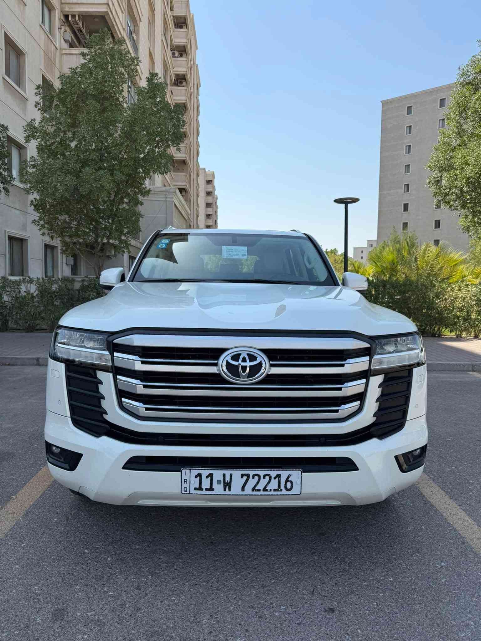 لاند كروز موديل 2022 SAS فئه GX.R السياره ماشيه 67الف شاشات وتطبيق السياره رقم بغداد باسمي تحويل مباشر  مكفوله عده رصعه بسيطه ومسحوبه سونار مرفق مع الصور والسياره غنيه عن التعريف مواصفاتهة السعر 61,500 الف وبيهة مجال للشراي 
مكانهة بغداد حي العدل 
***********
