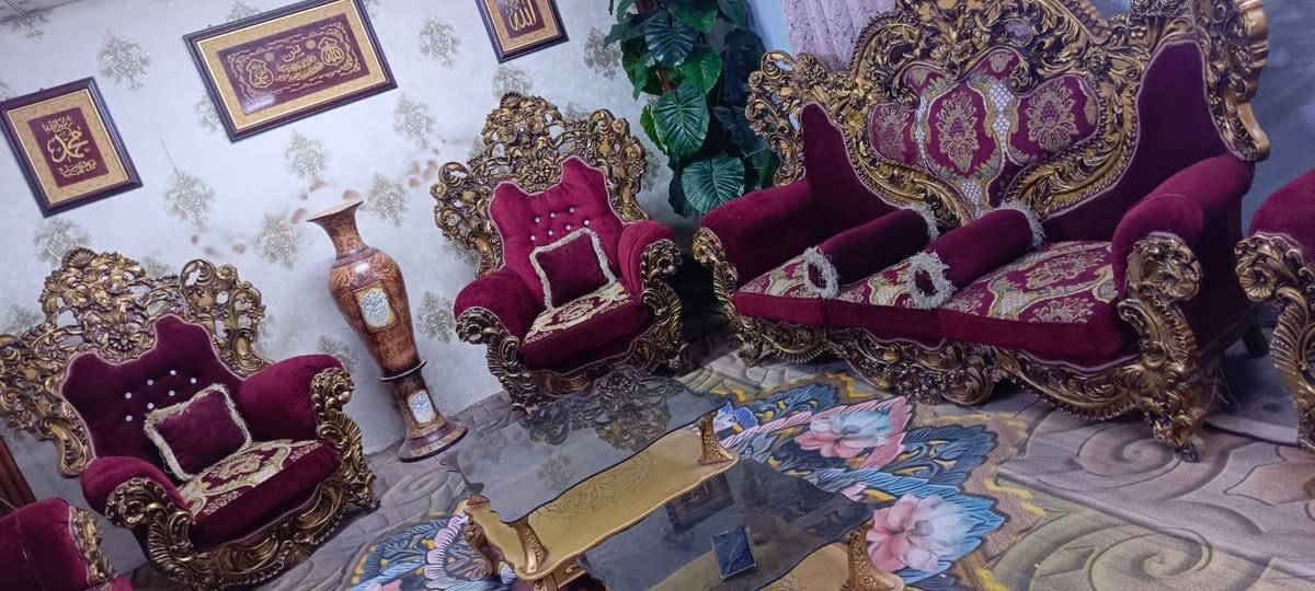 تخم زان 10 مقاعد نضيف 425 مع طبلات المكان الكاظمية للاتصال *********** يوجد توصيل

