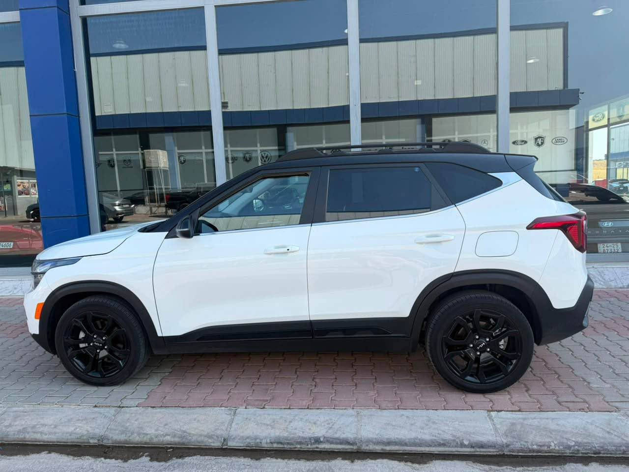 KIA SELTOS 2024 🔥
موصفات فول ✅
بدون دعم بدون صبغ ✅
موصفات X LINE ✅
سقف اسود ✅
39,000 ماشيه ✅
سعر مناسب ✅
*********** دهوك, العراق
