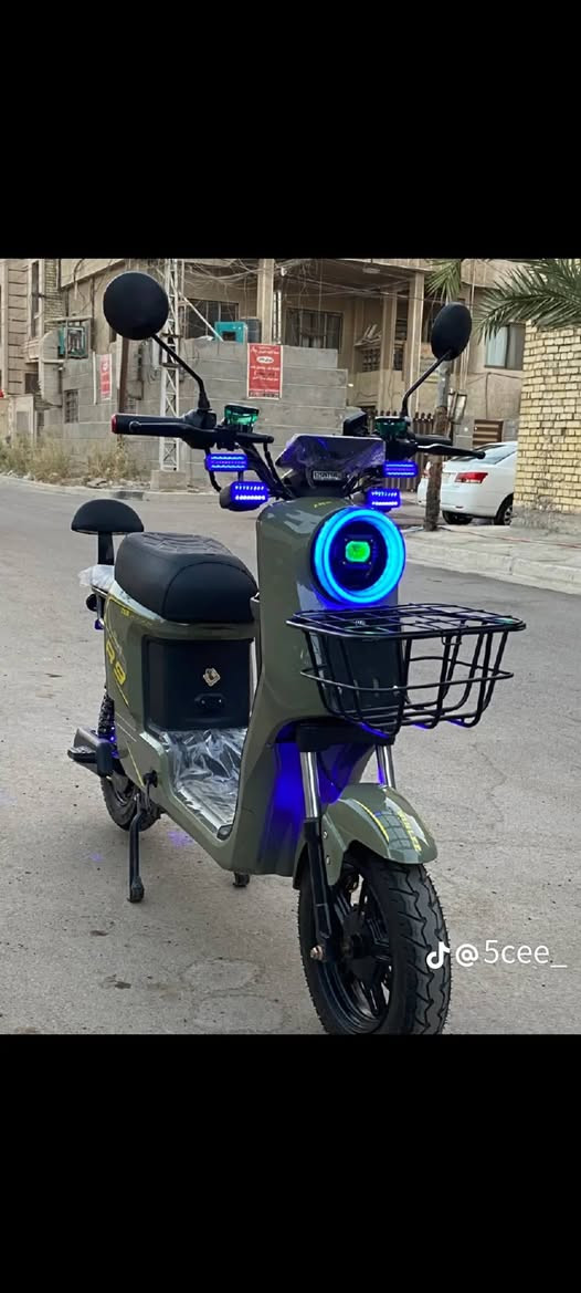 دراجه ار 9 شكل الجديد موديل 2026 كسر كارتون ما ماشي بطاريات دبل فول مواصفات ضمان سنه صلاح الدين ناحيه يثرب *********** السعر 550
