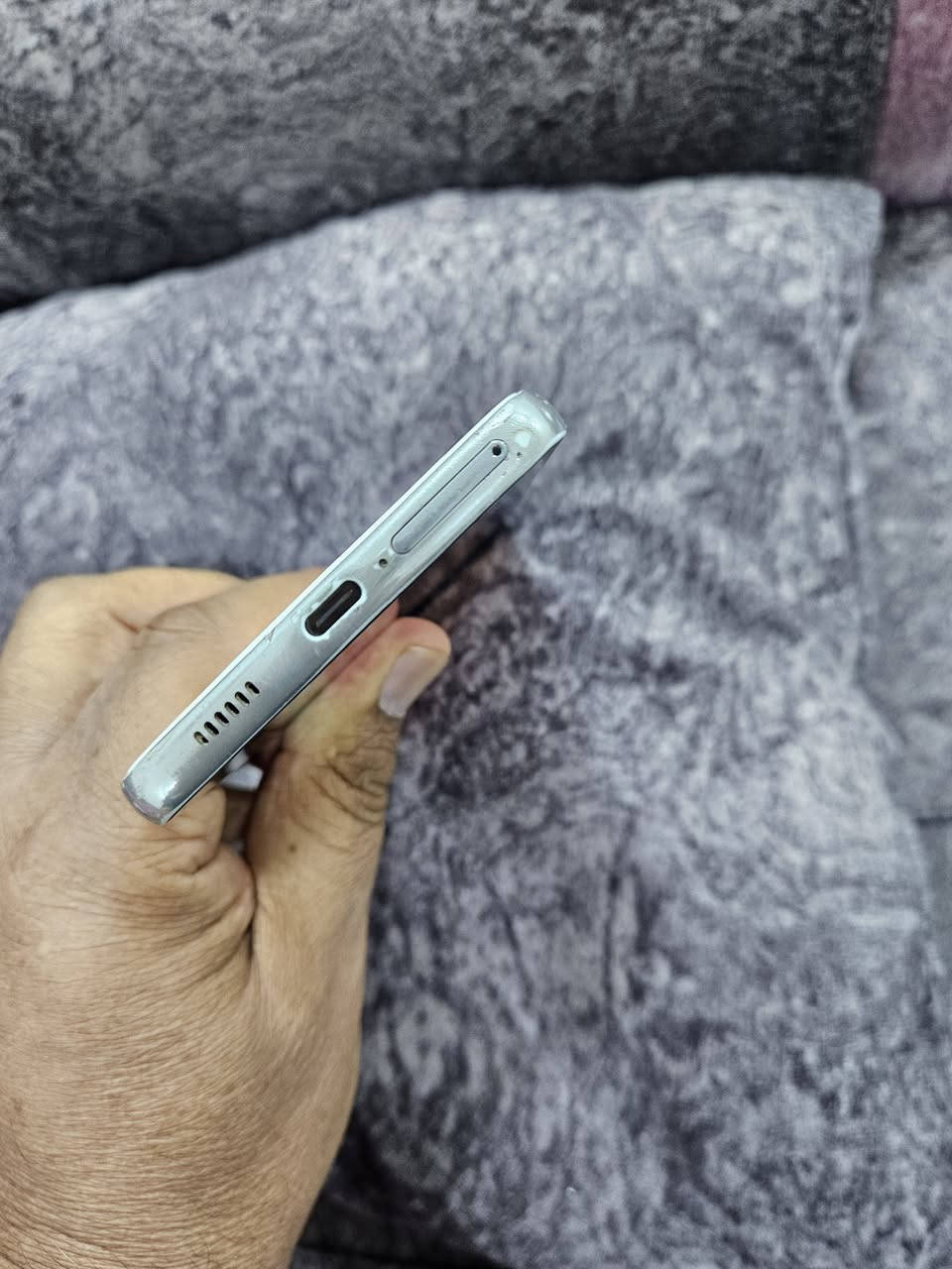 سامسونج A53 5G • ١٢٨/٨ • بطارية ٨٣٪